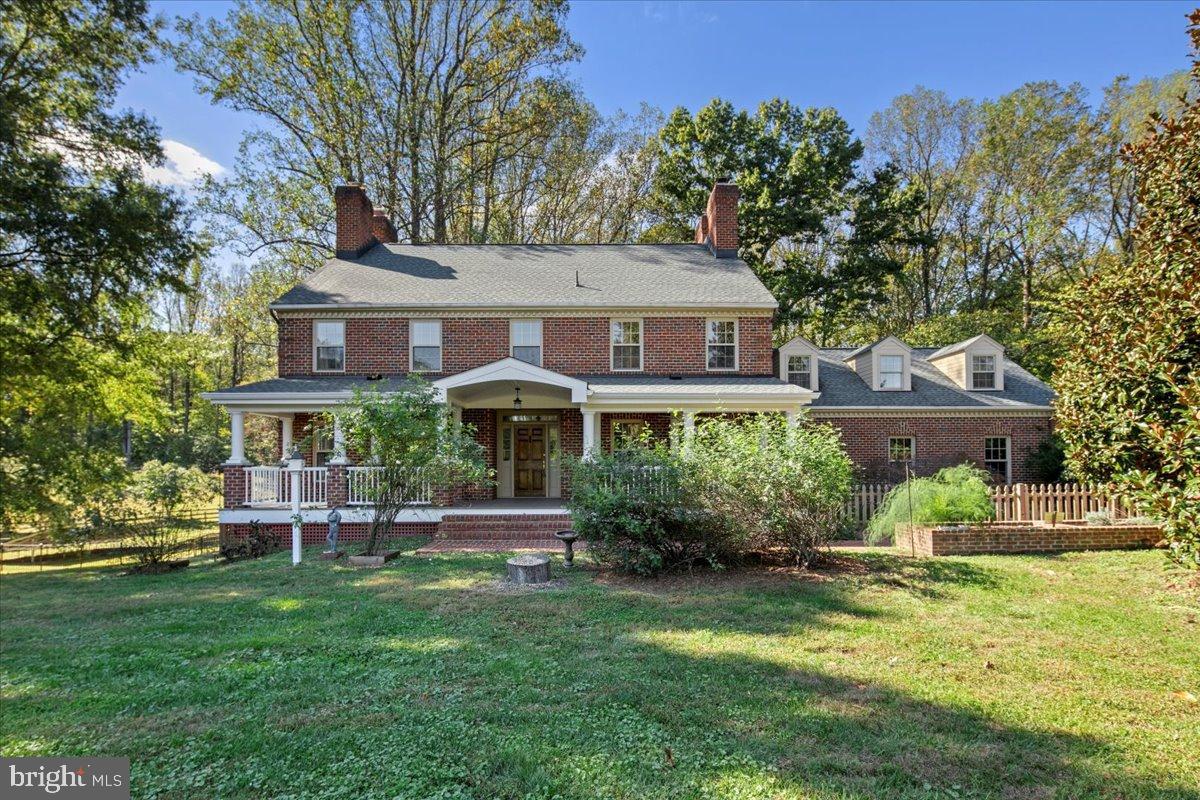 7308 BLUE DAN LN, CLIFTON, Virginia 20124, 7 Bedrooms Bedrooms, ,6 BathroomsBathrooms,Residential,For sale,7308 BLUE DAN LN,VAFX2272694 MLS # VAFX2272694