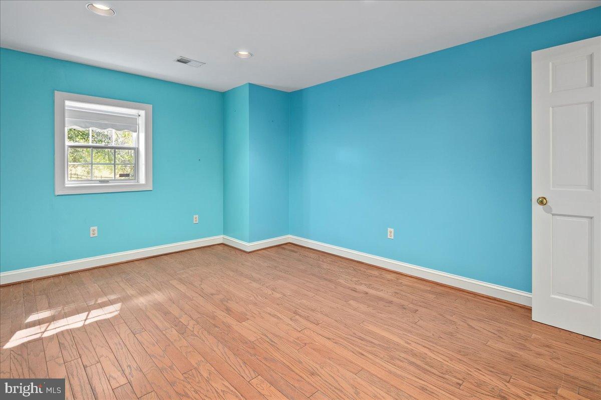 7308 BLUE DAN LN, CLIFTON, Virginia 20124, 7 Bedrooms Bedrooms, ,6 BathroomsBathrooms,Residential,For sale,7308 BLUE DAN LN,VAFX2272694 MLS # VAFX2272694