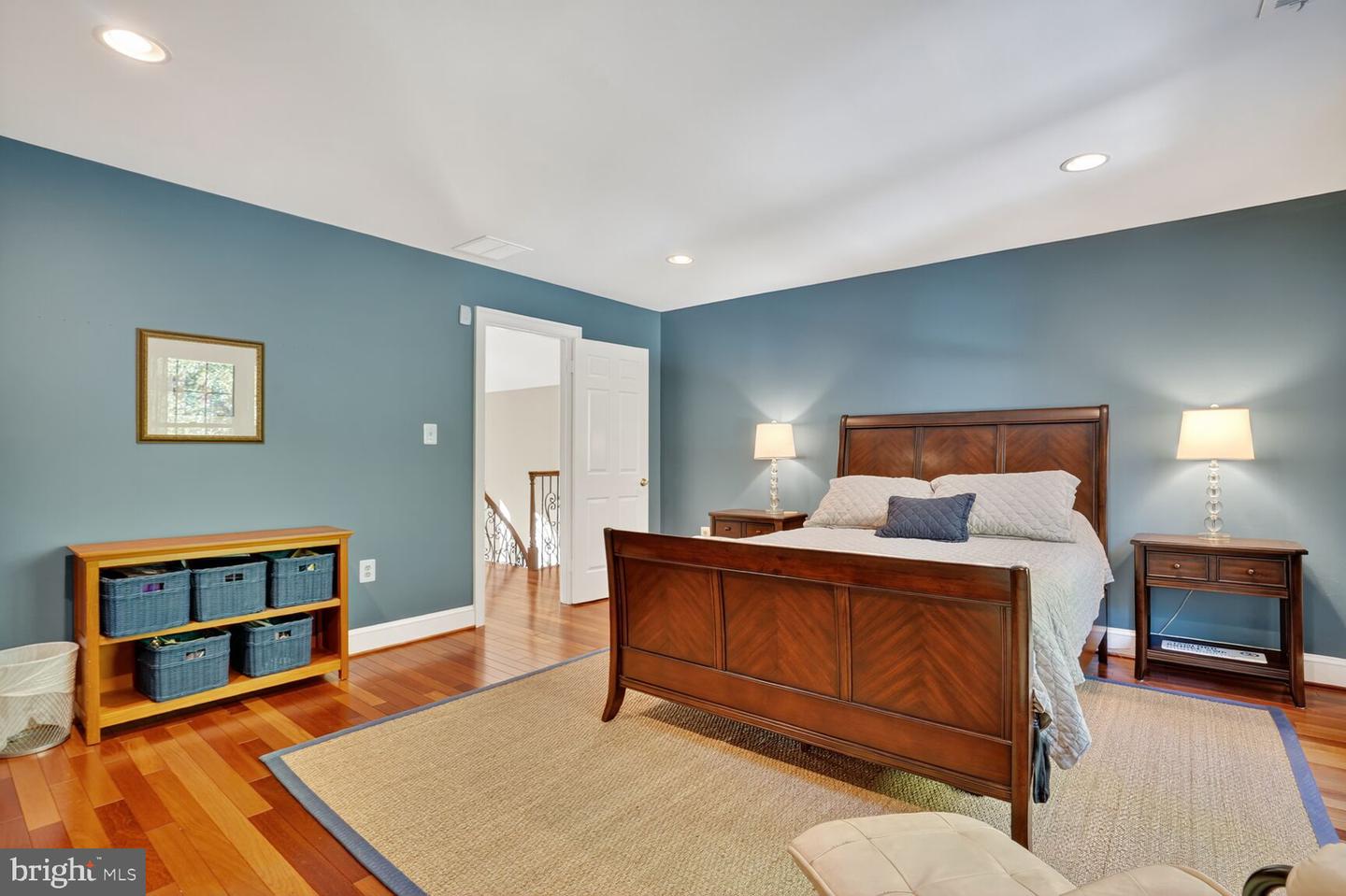 6705 CEDAR VIEW CT, CLIFTON, Virginia 20124, 6 Bedrooms Bedrooms, ,3 BathroomsBathrooms,Residential,For sale,6705 CEDAR VIEW CT,VAFX2272702 MLS # VAFX2272702