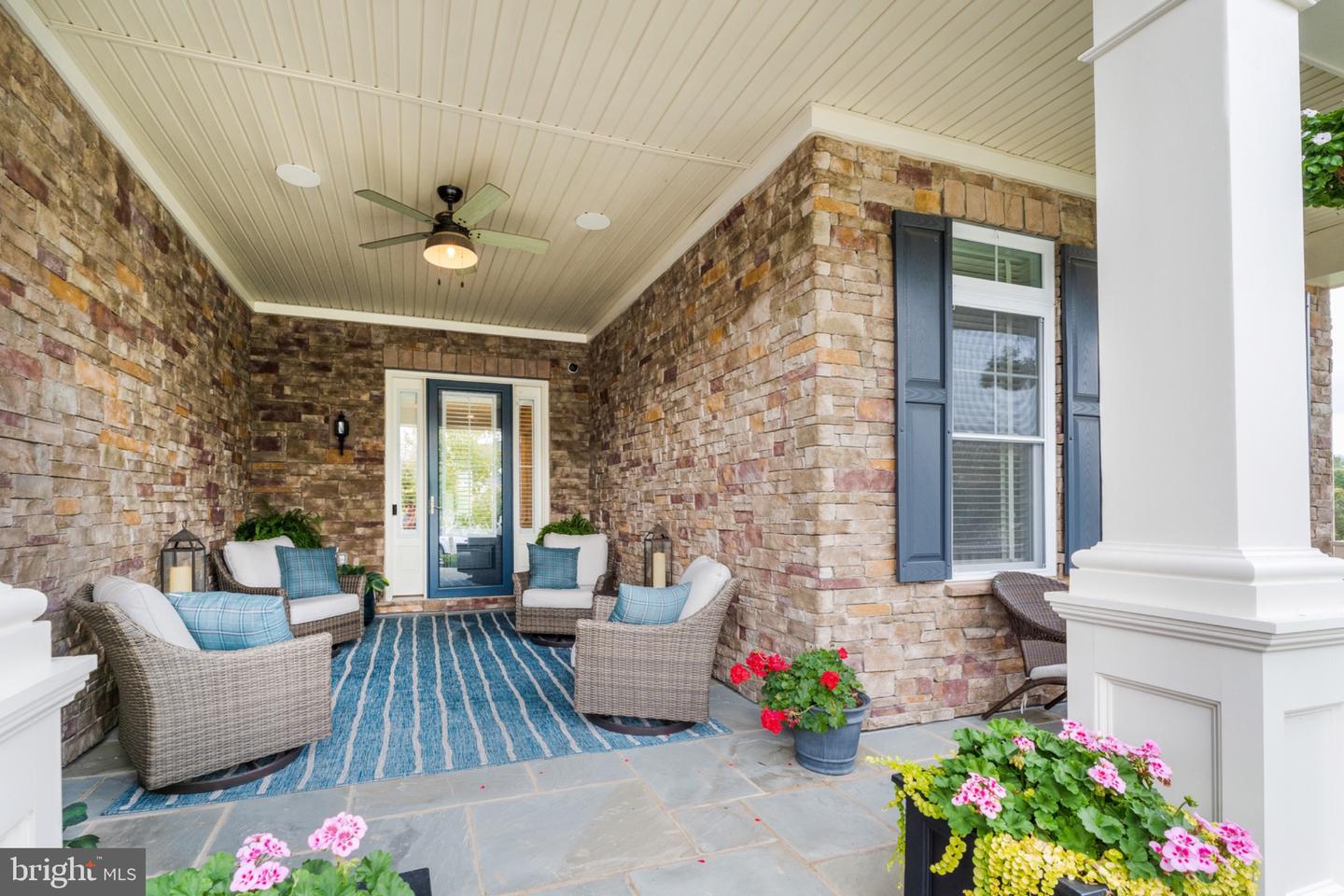 5966 BOWES CREEK PL, GAINESVILLE, Virginia 20155, 4 Bedrooms Bedrooms, 11 Rooms Rooms,4 BathroomsBathrooms,Residential,For sale,5966 BOWES CREEK PL,VAPW2105386 MLS # VAPW2105386