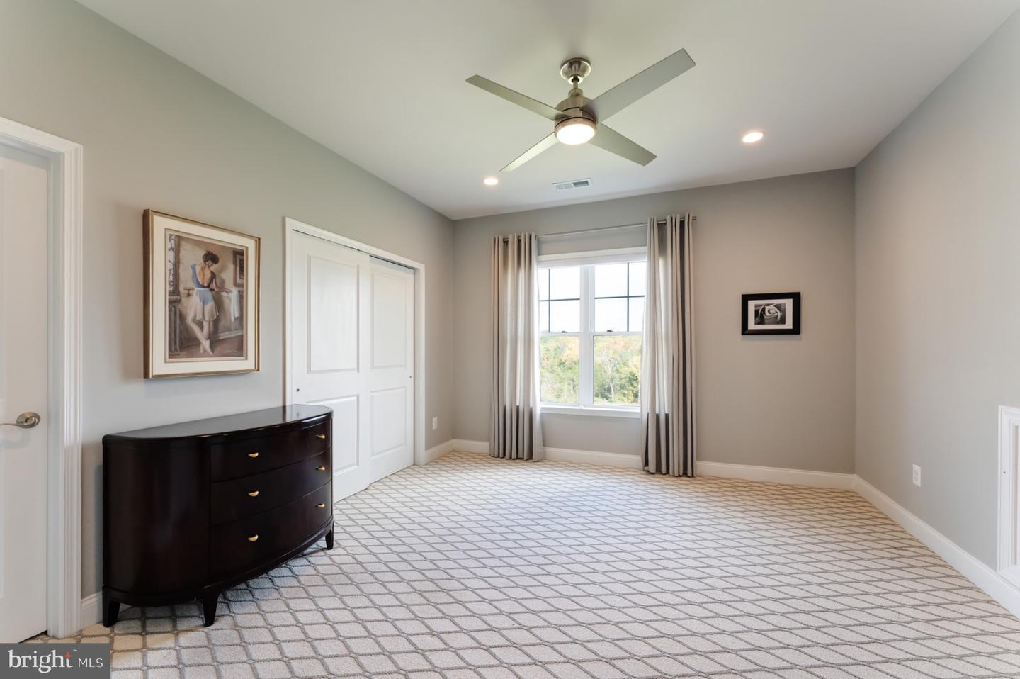 5966 BOWES CREEK PL, GAINESVILLE, Virginia 20155, 4 Bedrooms Bedrooms, 11 Rooms Rooms,4 BathroomsBathrooms,Residential,For sale,5966 BOWES CREEK PL,VAPW2105386 MLS # VAPW2105386