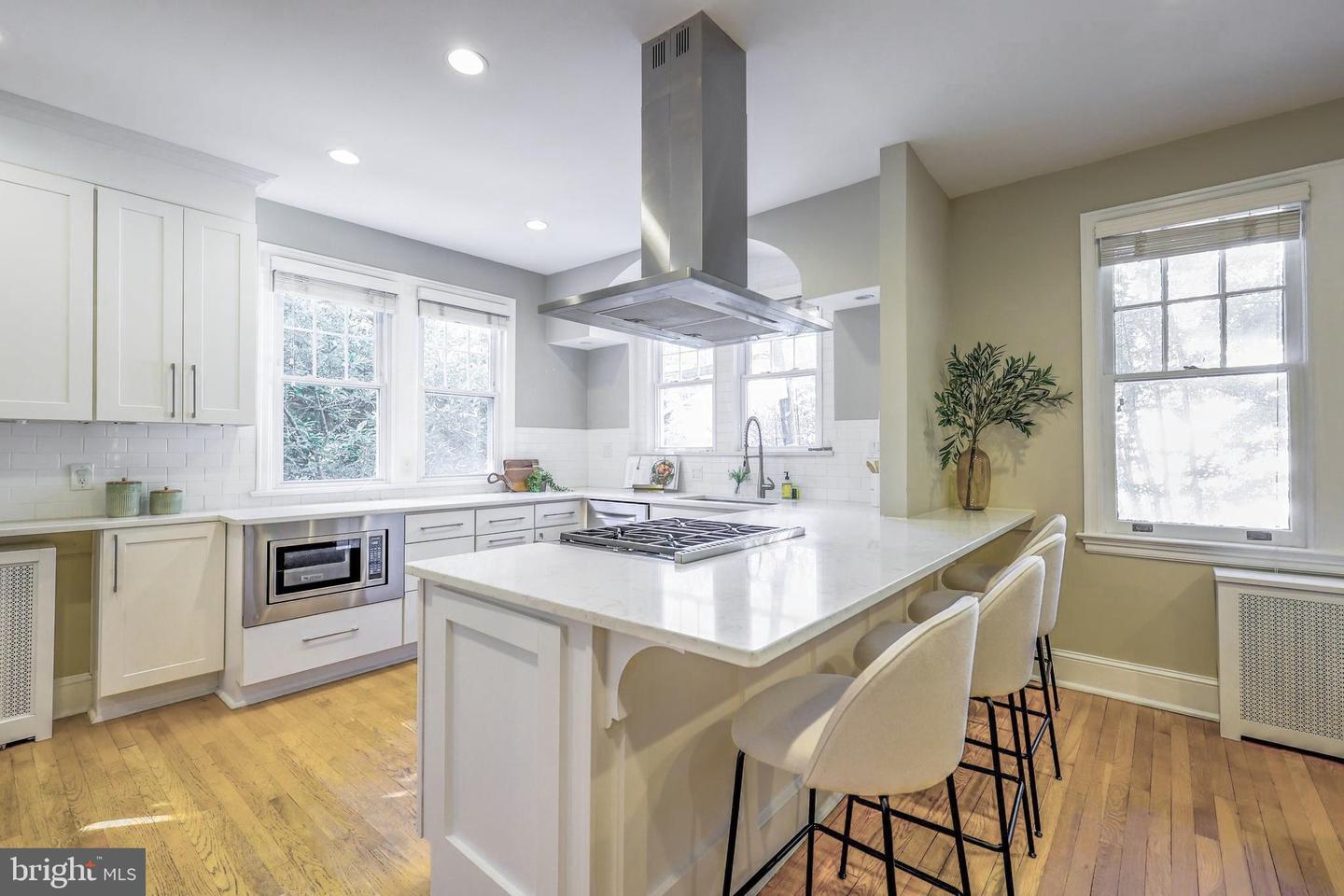 3230 MILITARY RD NW, WASHINGTON, District Of Columbia 20015, 4 Bedrooms Bedrooms, ,4 BathroomsBathrooms,Residential,For sale,3230 MILITARY RD NW,DCDC2225592 MLS # DCDC2225592