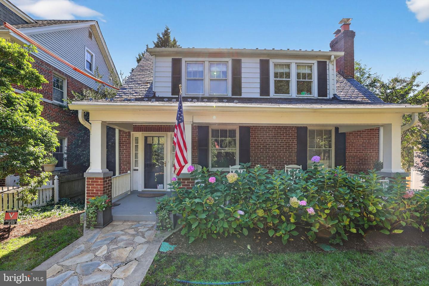 3230 MILITARY RD NW, WASHINGTON, District Of Columbia 20015, 4 Bedrooms Bedrooms, ,4 BathroomsBathrooms,Residential,For sale,3230 MILITARY RD NW,DCDC2225592 MLS # DCDC2225592