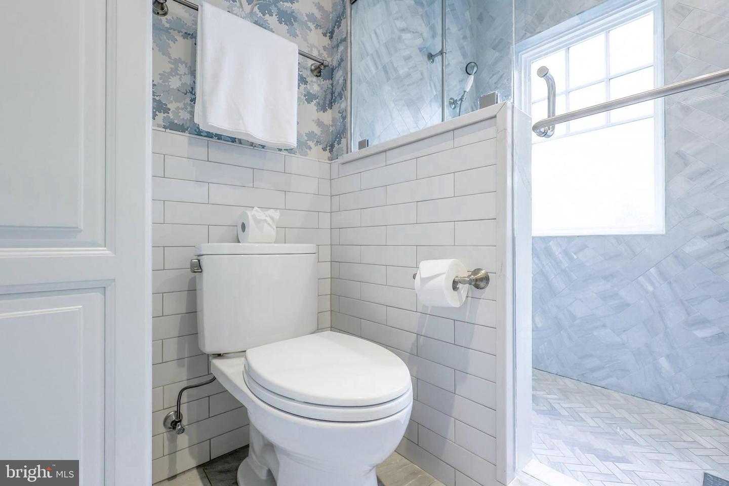 3230 MILITARY RD NW, WASHINGTON, District Of Columbia 20015, 4 Bedrooms Bedrooms, ,4 BathroomsBathrooms,Residential,For sale,3230 MILITARY RD NW,DCDC2225592 MLS # DCDC2225592