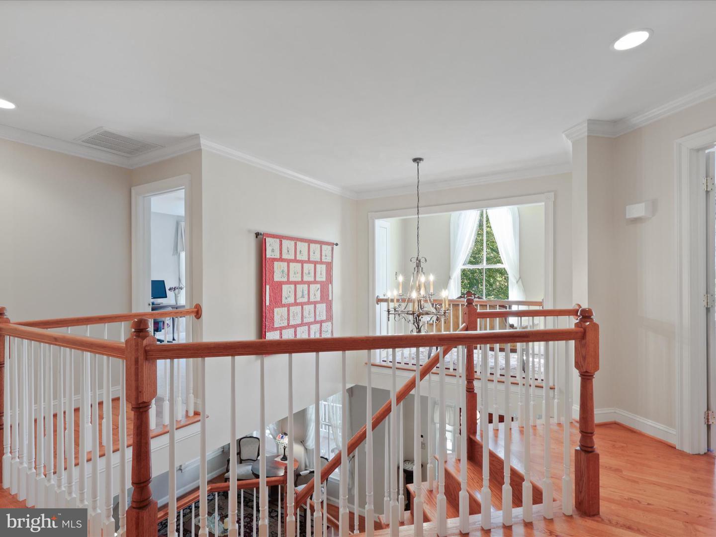 12848 REDBIRD RDG, CLIFTON, Virginia 20124, 5 Bedrooms Bedrooms, ,4 BathroomsBathrooms,Residential,For sale,12848 REDBIRD RDG,VAFX2272730 MLS # VAFX2272730