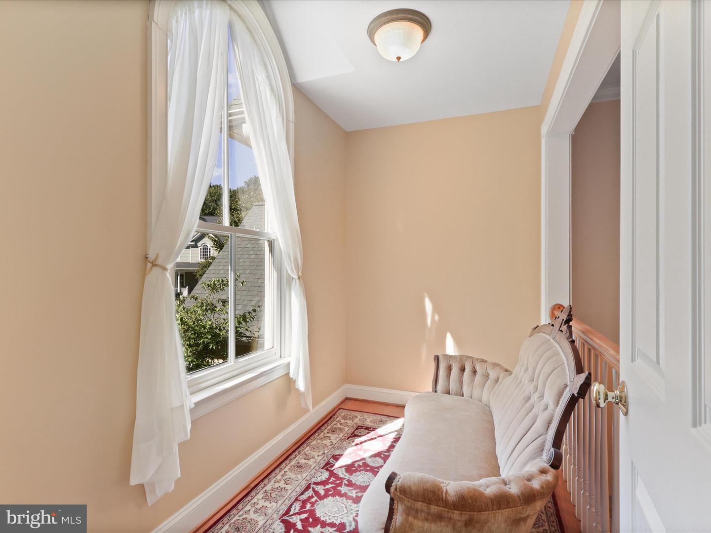 12848 REDBIRD RDG, CLIFTON, Virginia 20124, 5 Bedrooms Bedrooms, ,4 BathroomsBathrooms,Residential,For sale,12848 REDBIRD RDG,VAFX2272730 MLS # VAFX2272730