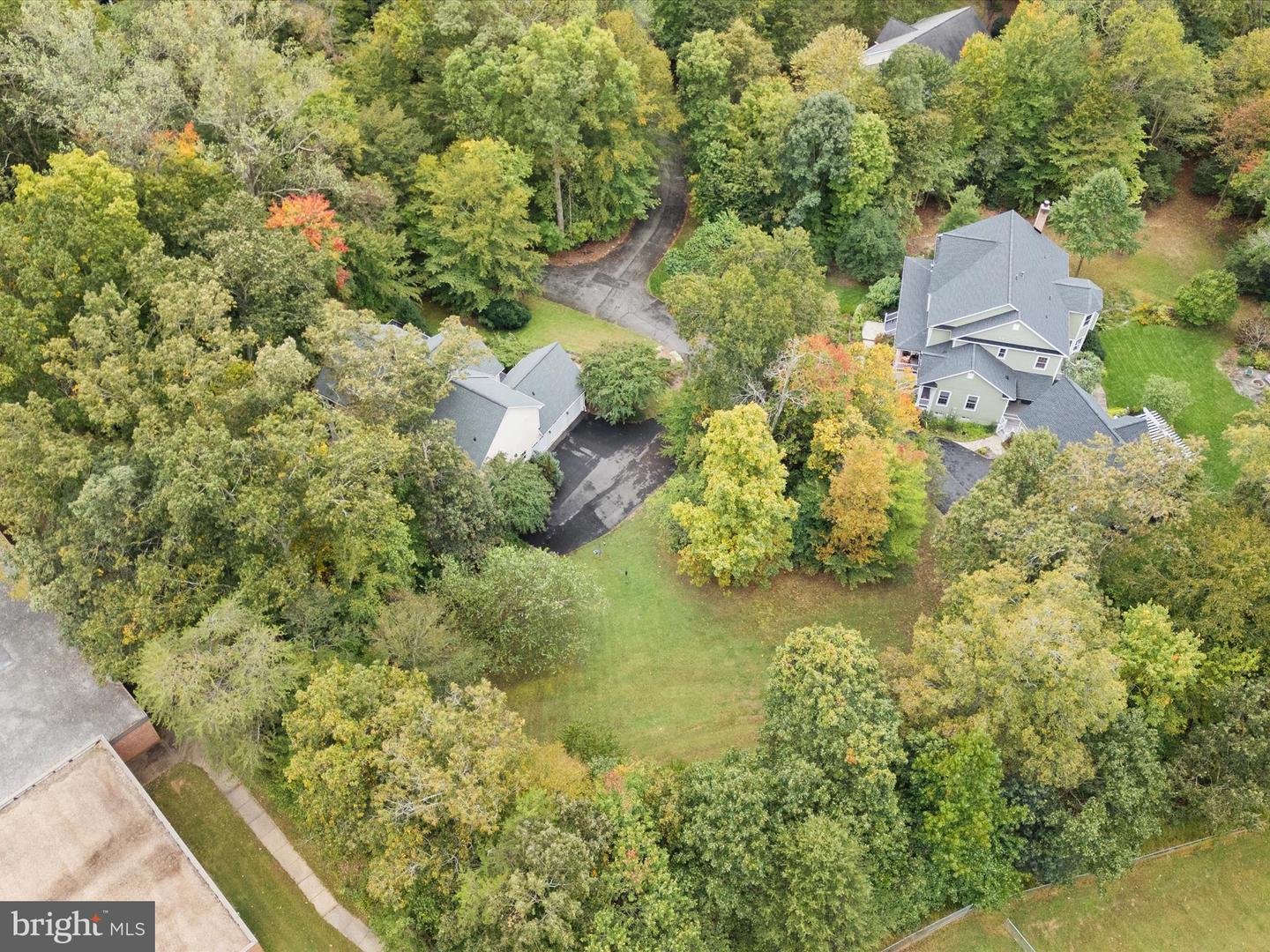 12848 REDBIRD RDG, CLIFTON, Virginia 20124, 5 Bedrooms Bedrooms, ,4 BathroomsBathrooms,Residential,For sale,12848 REDBIRD RDG,VAFX2272730 MLS # VAFX2272730