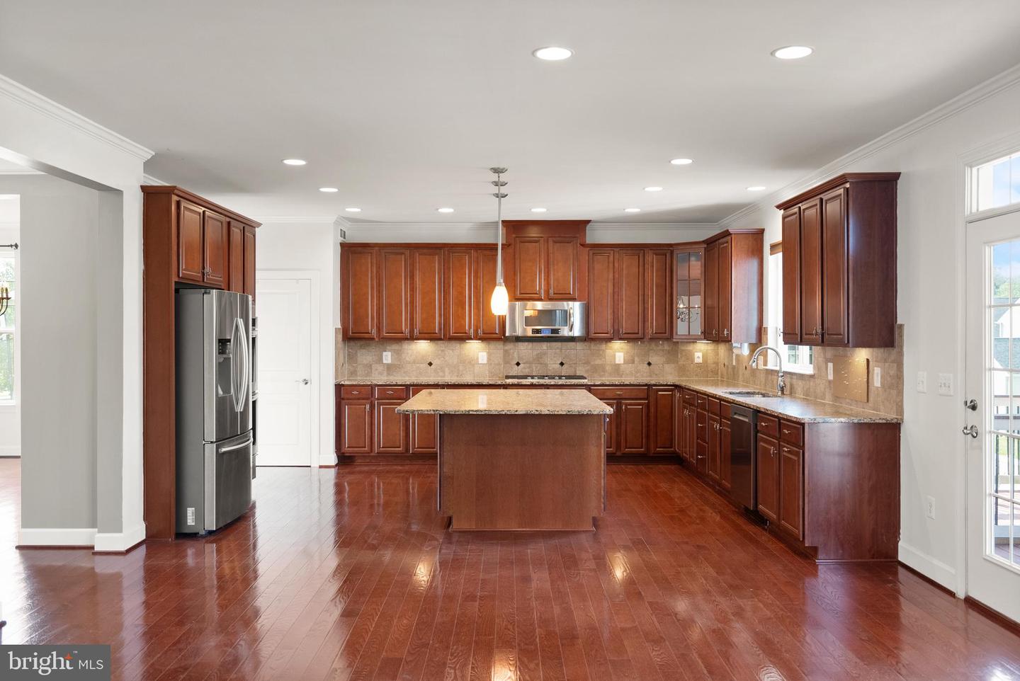 5666 SPRIGGS MEADOW DR, WOODBRIDGE, Virginia 22193, 5 Bedrooms Bedrooms, ,4 BathroomsBathrooms,Residential,For sale,5666 SPRIGGS MEADOW DR,VAPW2105400 MLS # VAPW2105400