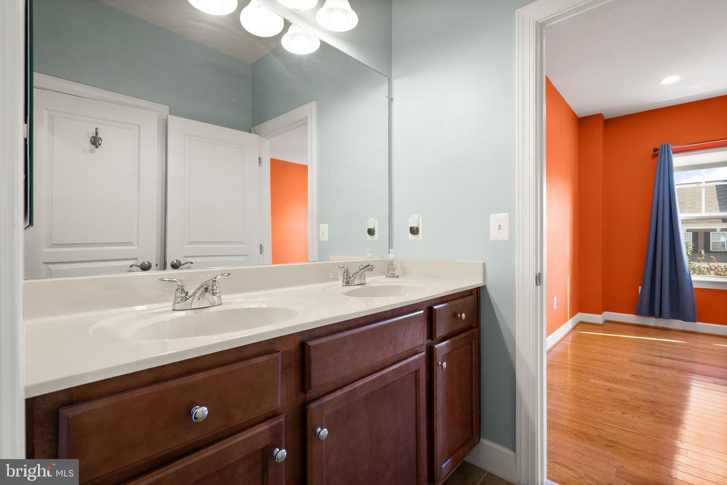 5666 SPRIGGS MEADOW DR, WOODBRIDGE, Virginia 22193, 5 Bedrooms Bedrooms, ,4 BathroomsBathrooms,Residential,For sale,5666 SPRIGGS MEADOW DR,VAPW2105400 MLS # VAPW2105400