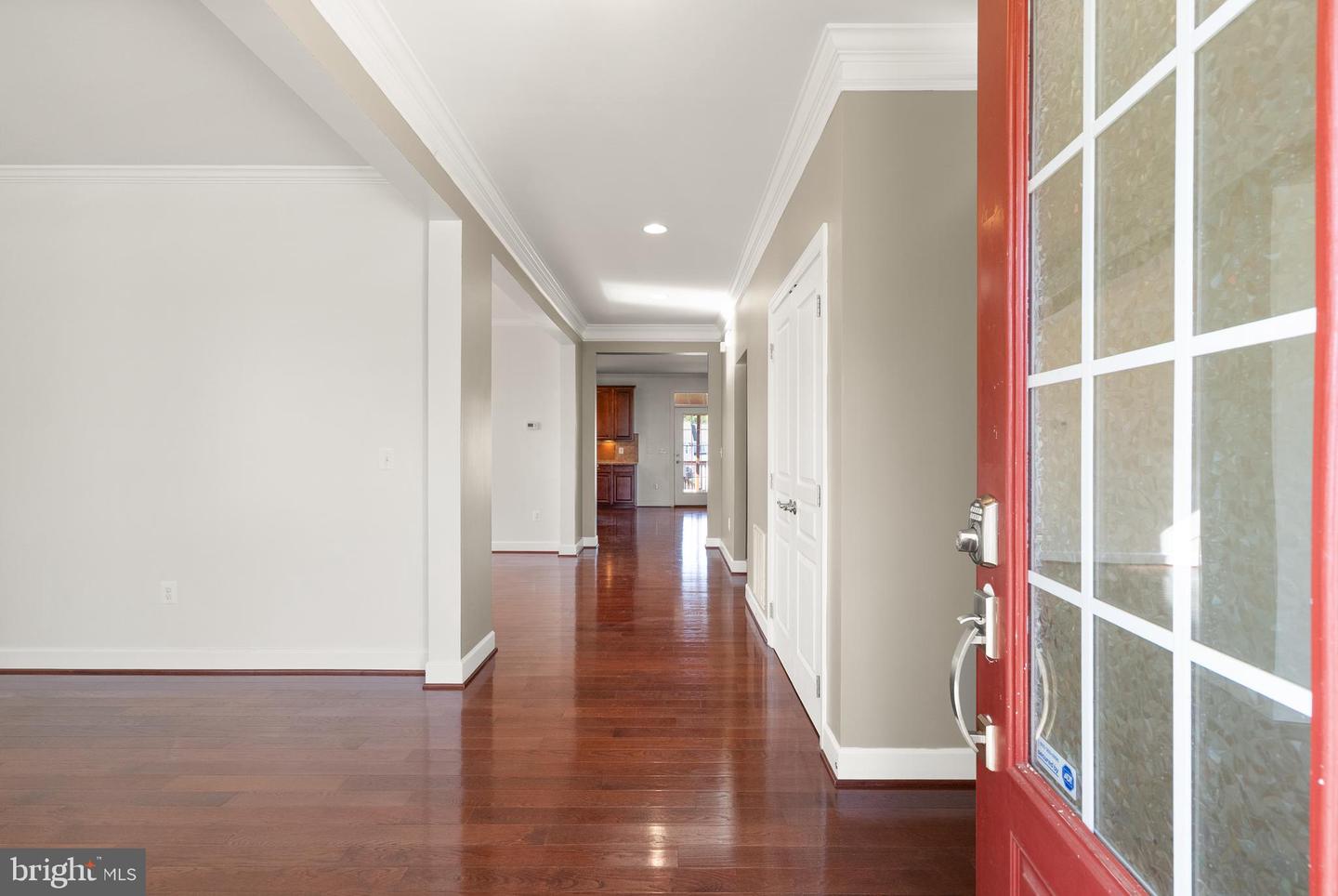 5666 SPRIGGS MEADOW DR, WOODBRIDGE, Virginia 22193, 5 Bedrooms Bedrooms, ,4 BathroomsBathrooms,Residential,For sale,5666 SPRIGGS MEADOW DR,VAPW2105400 MLS # VAPW2105400