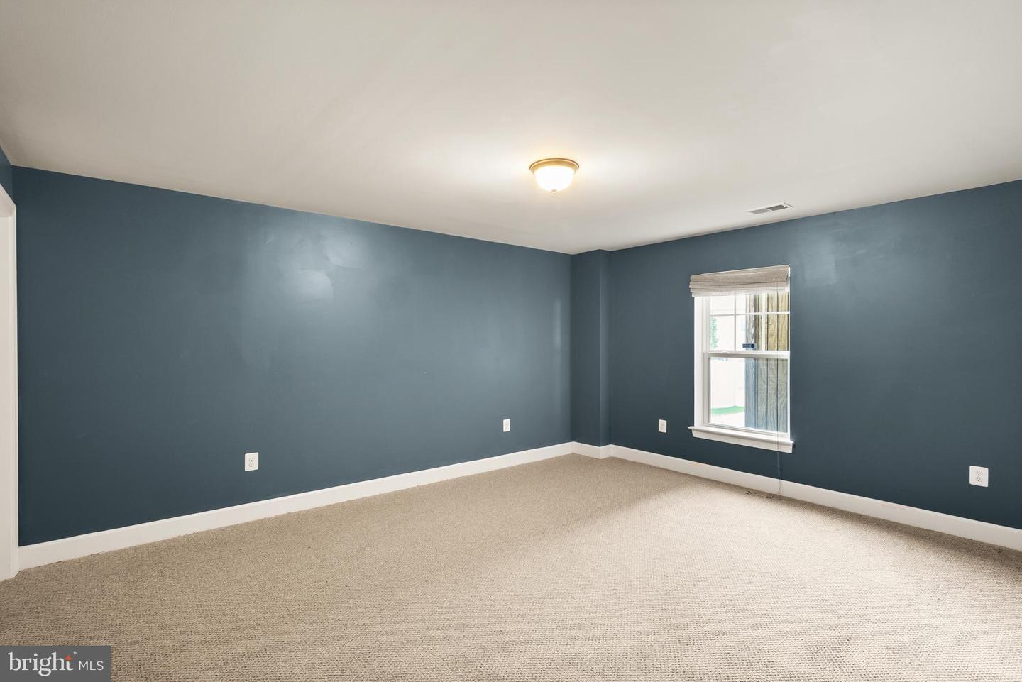 5666 SPRIGGS MEADOW DR, WOODBRIDGE, Virginia 22193, 5 Bedrooms Bedrooms, ,4 BathroomsBathrooms,Residential,For sale,5666 SPRIGGS MEADOW DR,VAPW2105400 MLS # VAPW2105400