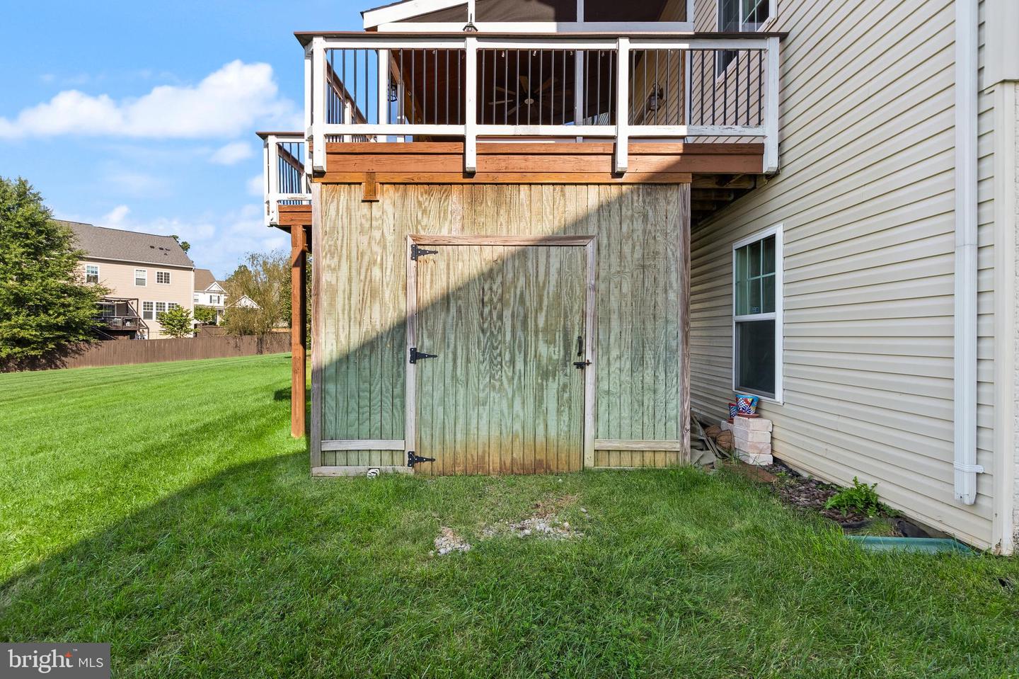 5666 SPRIGGS MEADOW DR, WOODBRIDGE, Virginia 22193, 5 Bedrooms Bedrooms, ,4 BathroomsBathrooms,Residential,For sale,5666 SPRIGGS MEADOW DR,VAPW2105400 MLS # VAPW2105400