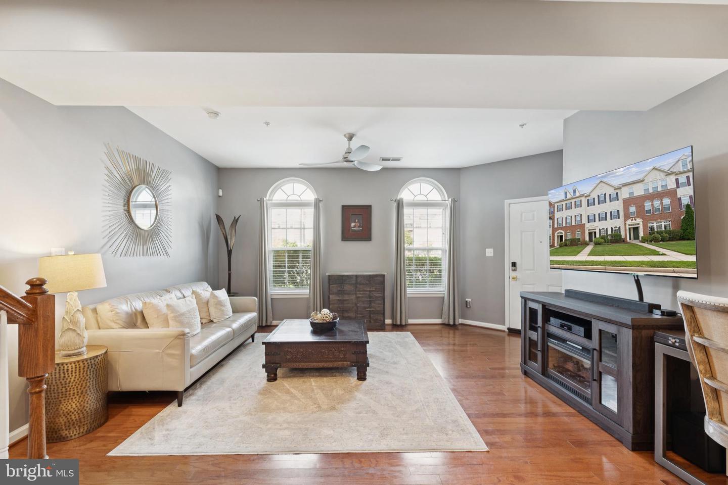 24682 HUTCHINSON FARM DR, STERLING, Virginia 20166, 3 Bedrooms Bedrooms, ,2 BathroomsBathrooms,Residential,For sale,24682 HUTCHINSON FARM DR,VALO2108274 MLS # VALO2108274 24682 HUTCHINSON FARM DR, STERLING, Virginia 20166, 3 Bedrooms Bedrooms, ,2 BathroomsBathrooms,Residential,For sale,24682 HUTCHINSON FARM DR,VALO2108274 MLS # VALO2108274