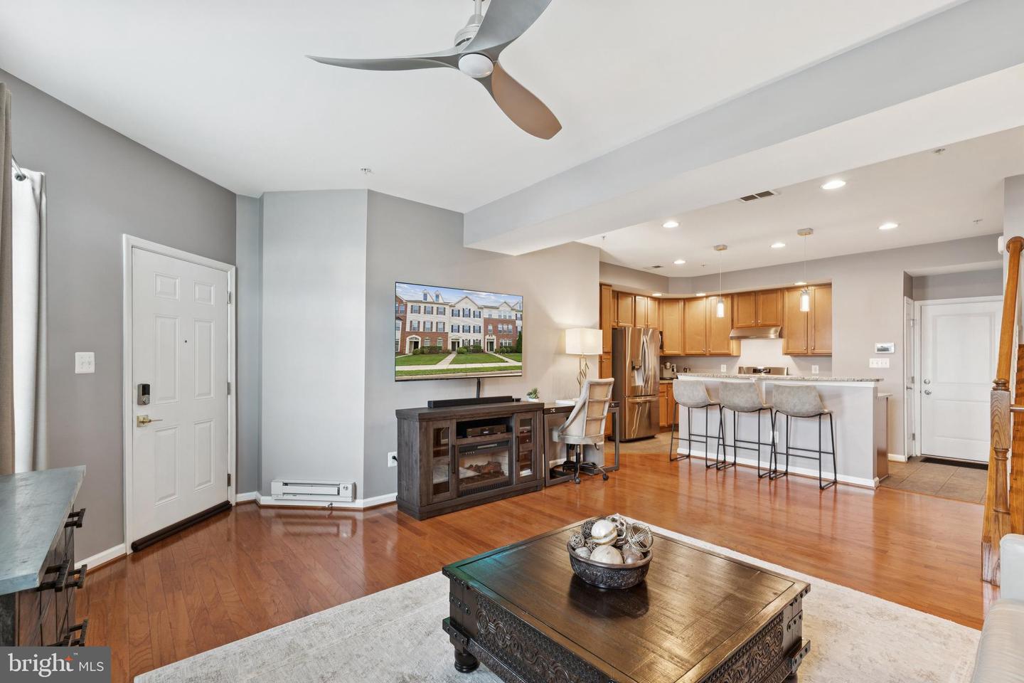 24682 HUTCHINSON FARM DR, STERLING, Virginia 20166, 3 Bedrooms Bedrooms, ,2 BathroomsBathrooms,Residential,For sale,24682 HUTCHINSON FARM DR,VALO2108274 MLS # VALO2108274 24682 HUTCHINSON FARM DR, STERLING, Virginia 20166, 3 Bedrooms Bedrooms, ,2 BathroomsBathrooms,Residential,For sale,24682 HUTCHINSON FARM DR,VALO2108274 MLS # VALO2108274