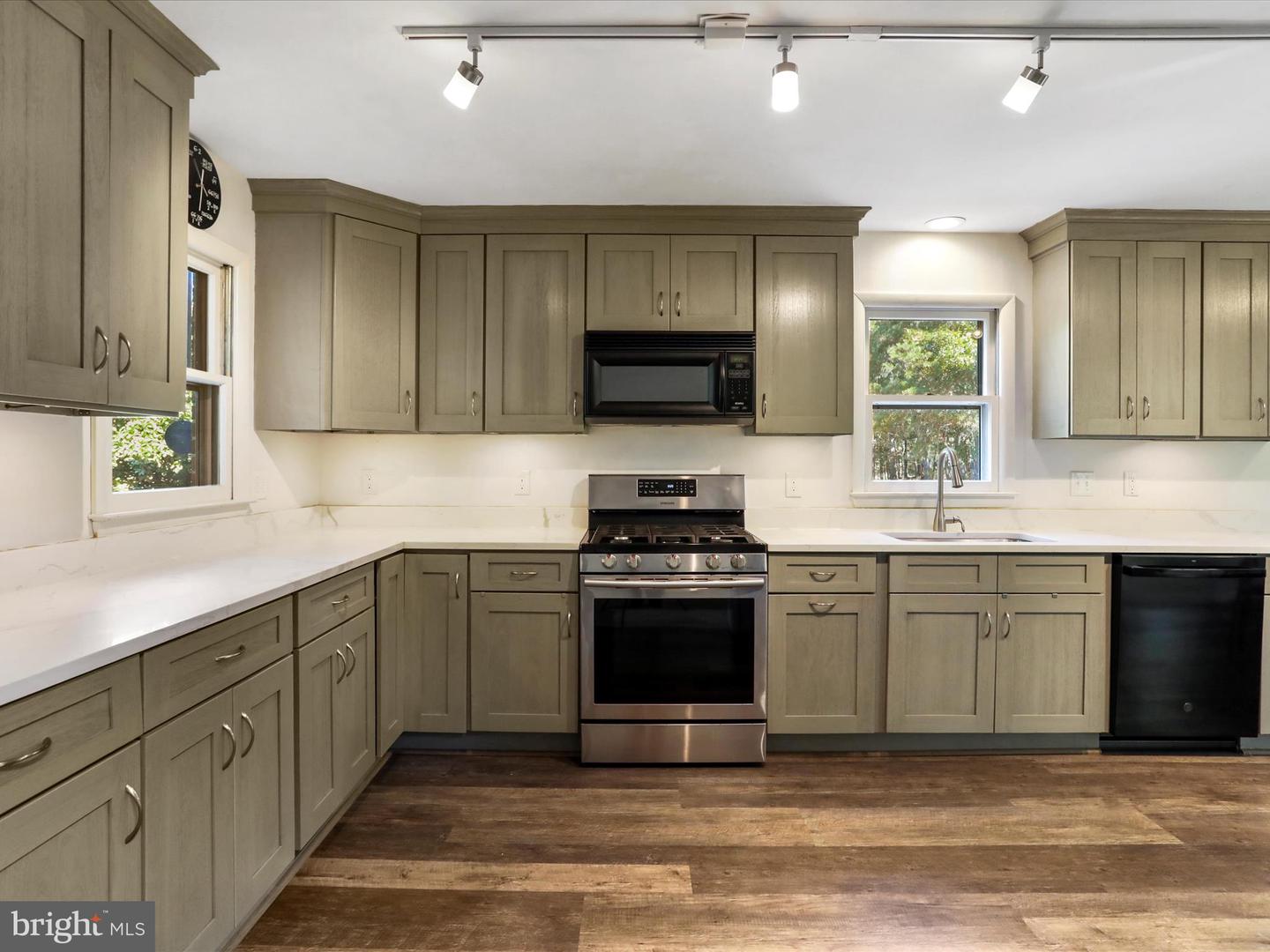 227 MILE RIDGE ESTS, STRASBURG, Virginia 22641, 3 Bedrooms Bedrooms, ,2 BathroomsBathrooms,Residential,For sale,227 MILE RIDGE ESTS,VASH2012712 MLS # VASH2012712