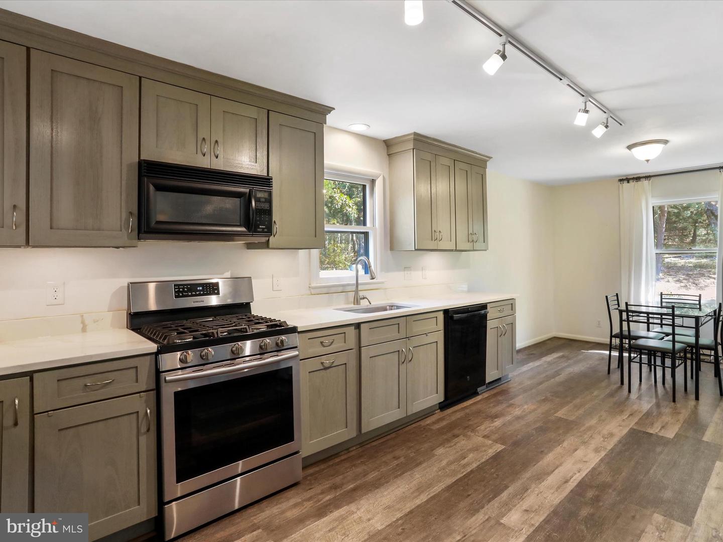 227 MILE RIDGE ESTS, STRASBURG, Virginia 22641, 3 Bedrooms Bedrooms, ,2 BathroomsBathrooms,Residential,For sale,227 MILE RIDGE ESTS,VASH2012712 MLS # VASH2012712