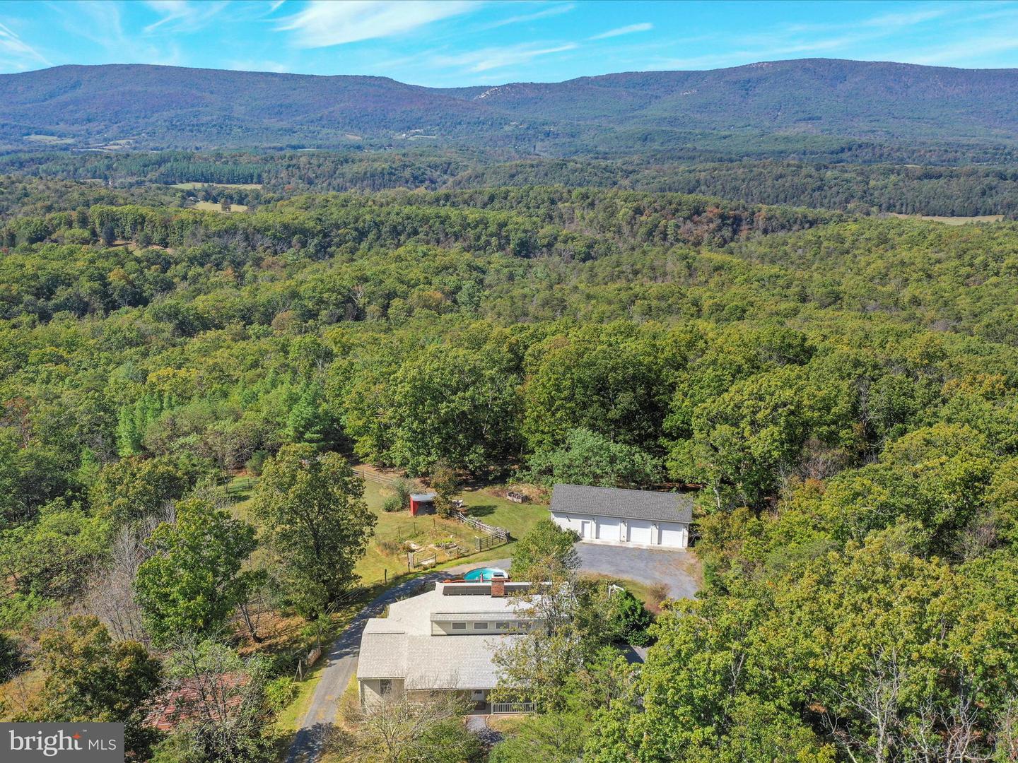 227 MILE RIDGE ESTS, STRASBURG, Virginia 22641, 3 Bedrooms Bedrooms, ,2 BathroomsBathrooms,Residential,For sale,227 MILE RIDGE ESTS,VASH2012712 MLS # VASH2012712