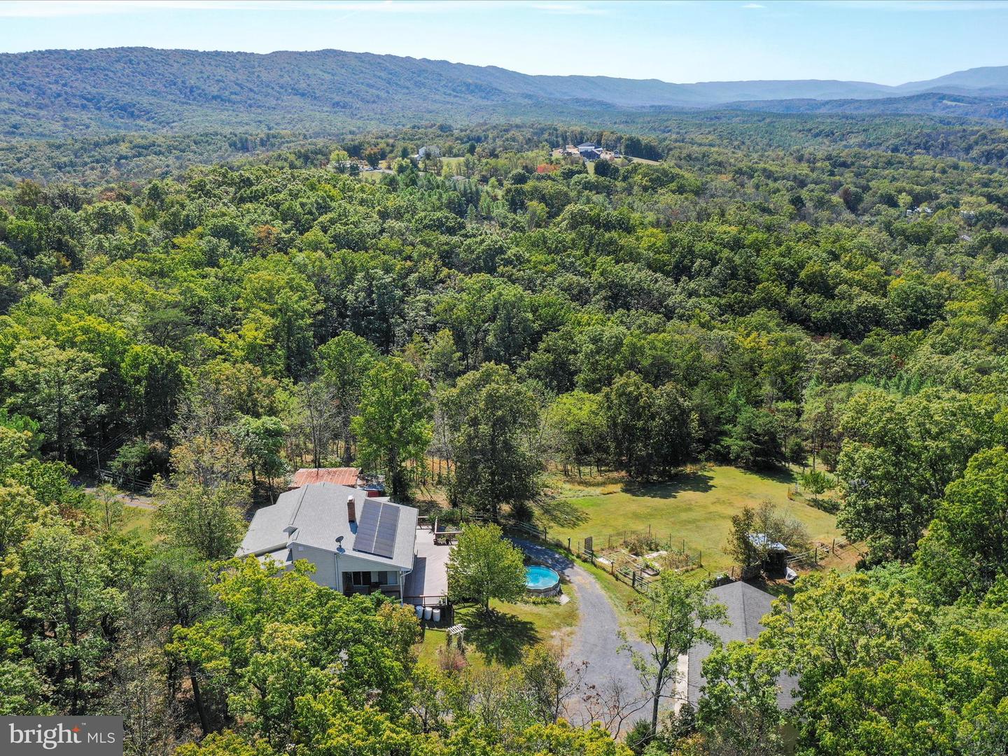 227 MILE RIDGE ESTS, STRASBURG, Virginia 22641, 3 Bedrooms Bedrooms, ,2 BathroomsBathrooms,Residential,For sale,227 MILE RIDGE ESTS,VASH2012712 MLS # VASH2012712