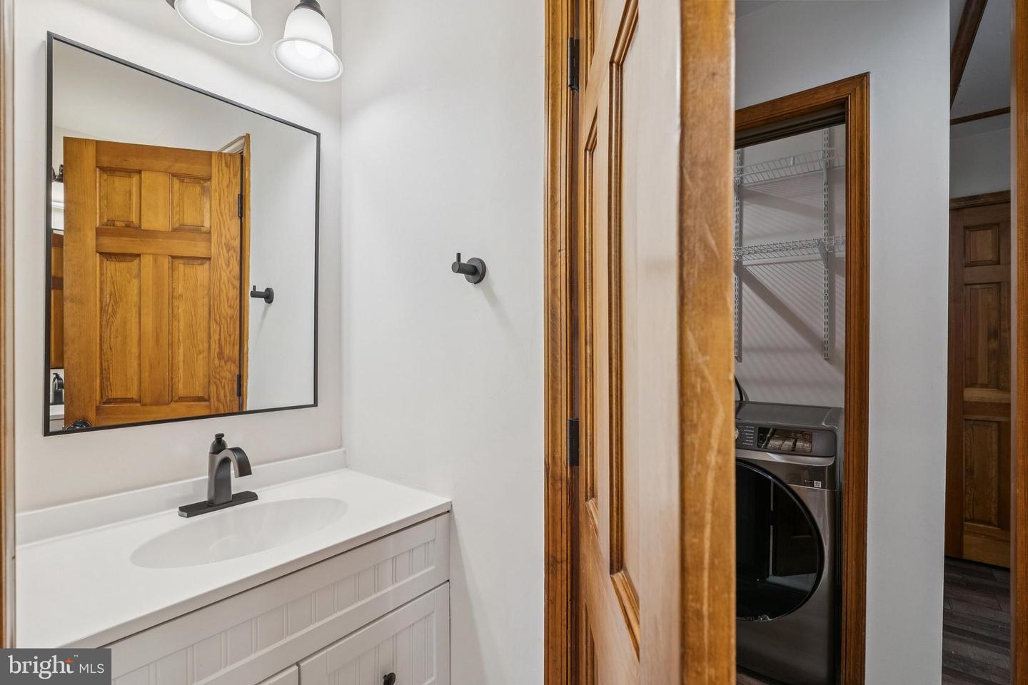 40946 MANOR HOUSE RD, LEESBURG, Virginia 20175, 4 Bedrooms Bedrooms, ,3 BathroomsBathrooms,Residential,For sale,40946 MANOR HOUSE RD,VALO2108292 MLS # VALO2108292