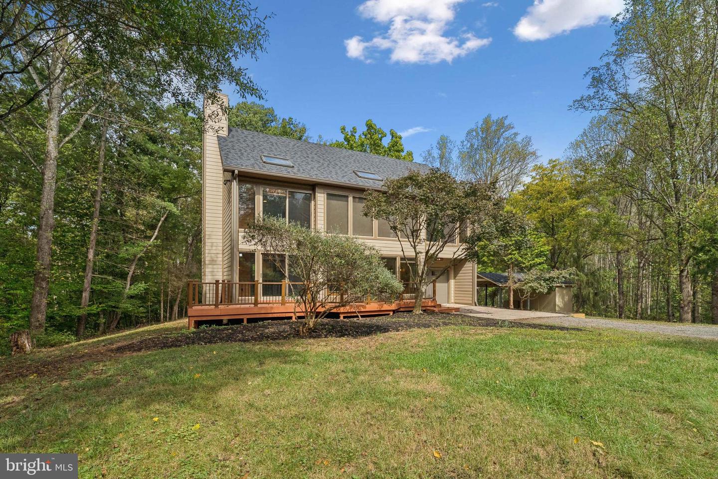 40946 MANOR HOUSE RD, LEESBURG, Virginia 20175, 4 Bedrooms Bedrooms, ,3 BathroomsBathrooms,Residential,For sale,40946 MANOR HOUSE RD,VALO2108292 MLS # VALO2108292