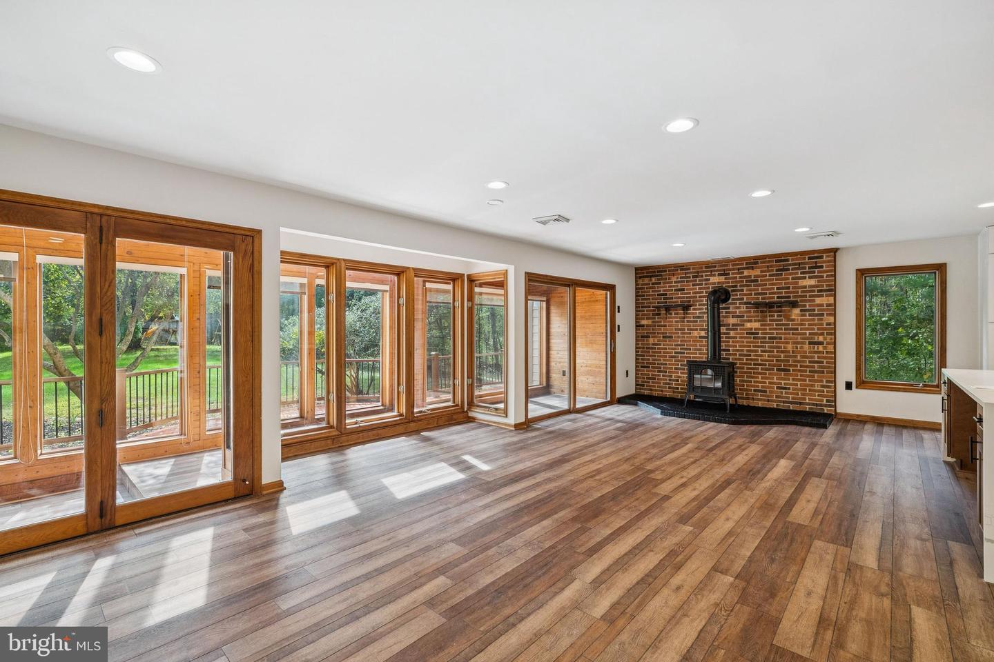 40946 MANOR HOUSE RD, LEESBURG, Virginia 20175, 4 Bedrooms Bedrooms, ,3 BathroomsBathrooms,Residential,For sale,40946 MANOR HOUSE RD,VALO2108292 MLS # VALO2108292