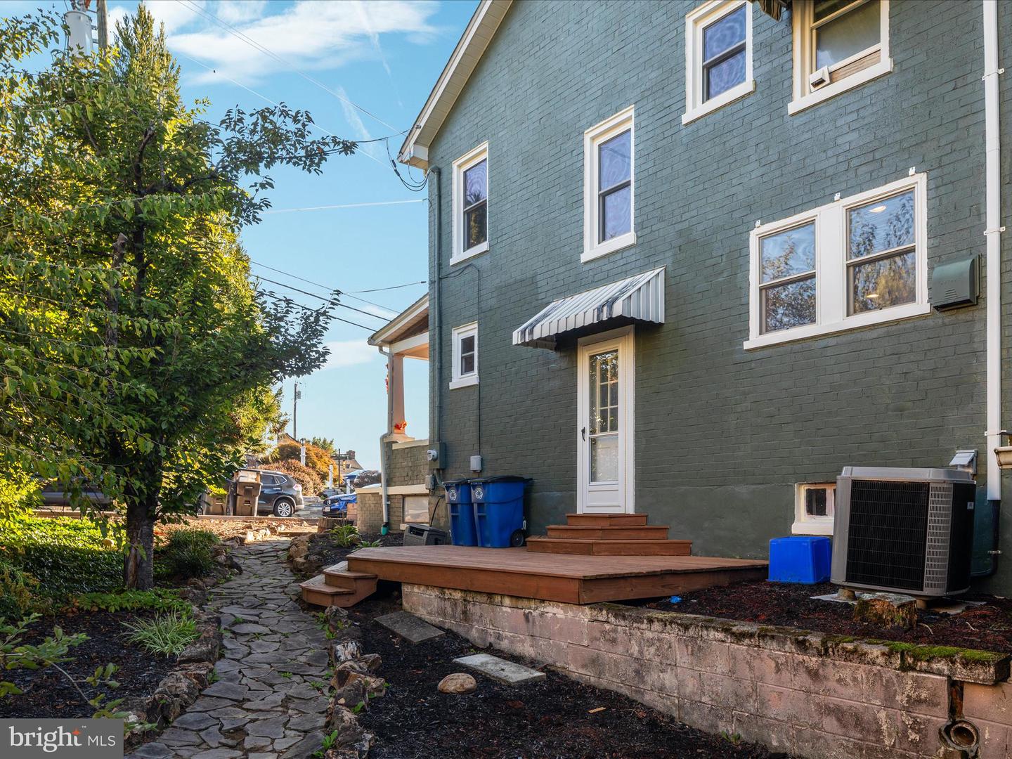 227 MILLER ST, WINCHESTER, Virginia 22601, 4 Bedrooms Bedrooms, ,4 BathroomsBathrooms,Residential,For sale,227 MILLER ST,VAWI2009194 MLS # VAWI2009194