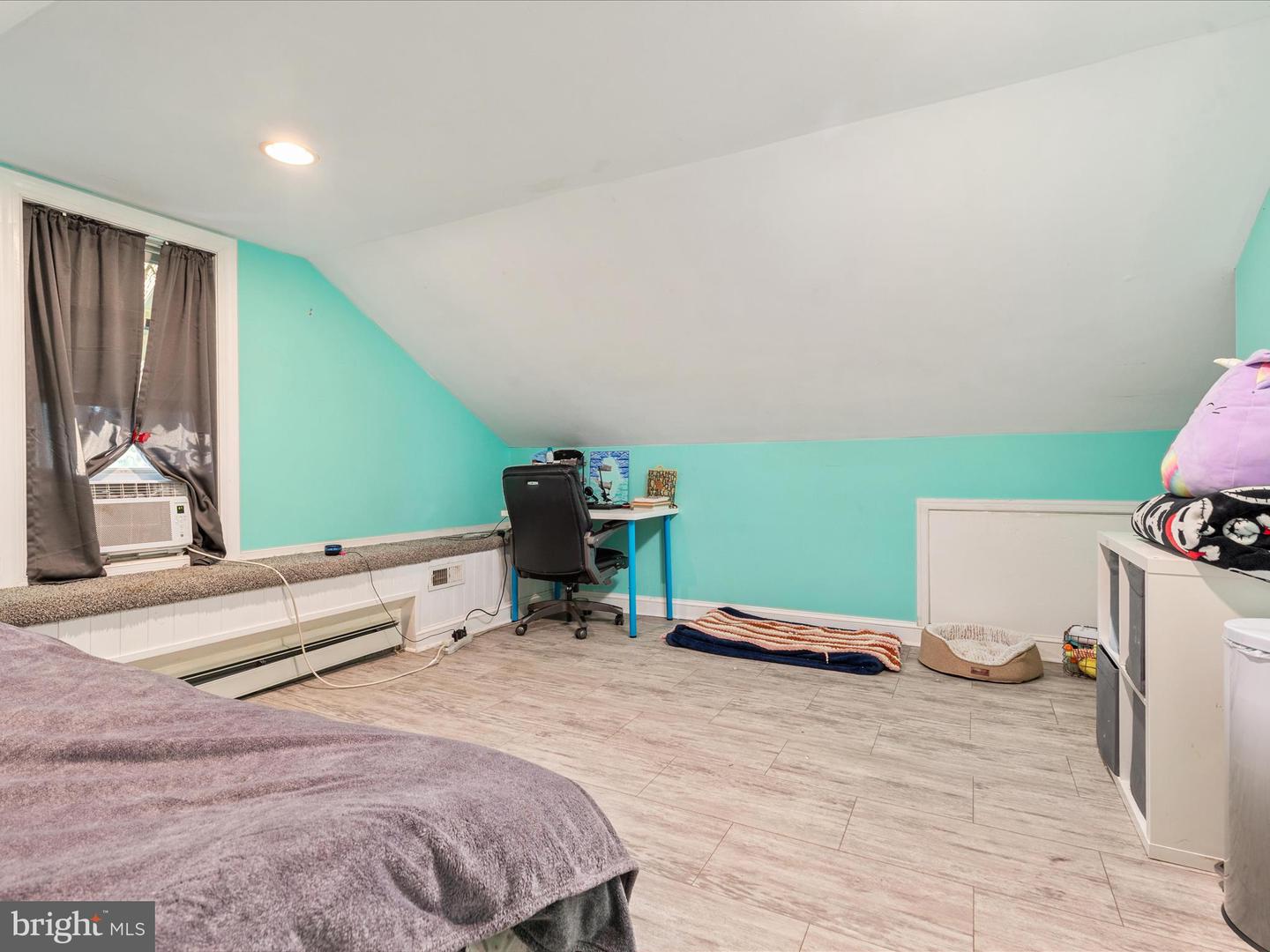 227 MILLER ST, WINCHESTER, Virginia 22601, 4 Bedrooms Bedrooms, ,4 BathroomsBathrooms,Residential,For sale,227 MILLER ST,VAWI2009194 MLS # VAWI2009194