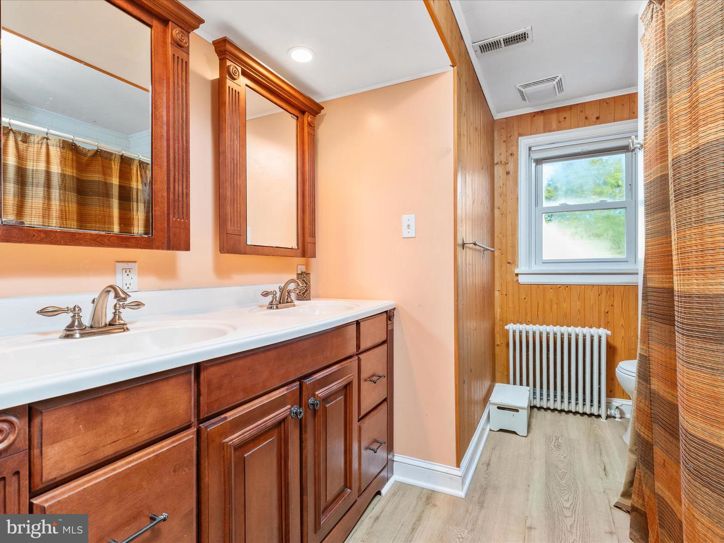 227 MILLER ST, WINCHESTER, Virginia 22601, 4 Bedrooms Bedrooms, ,4 BathroomsBathrooms,Residential,For sale,227 MILLER ST,VAWI2009194 MLS # VAWI2009194