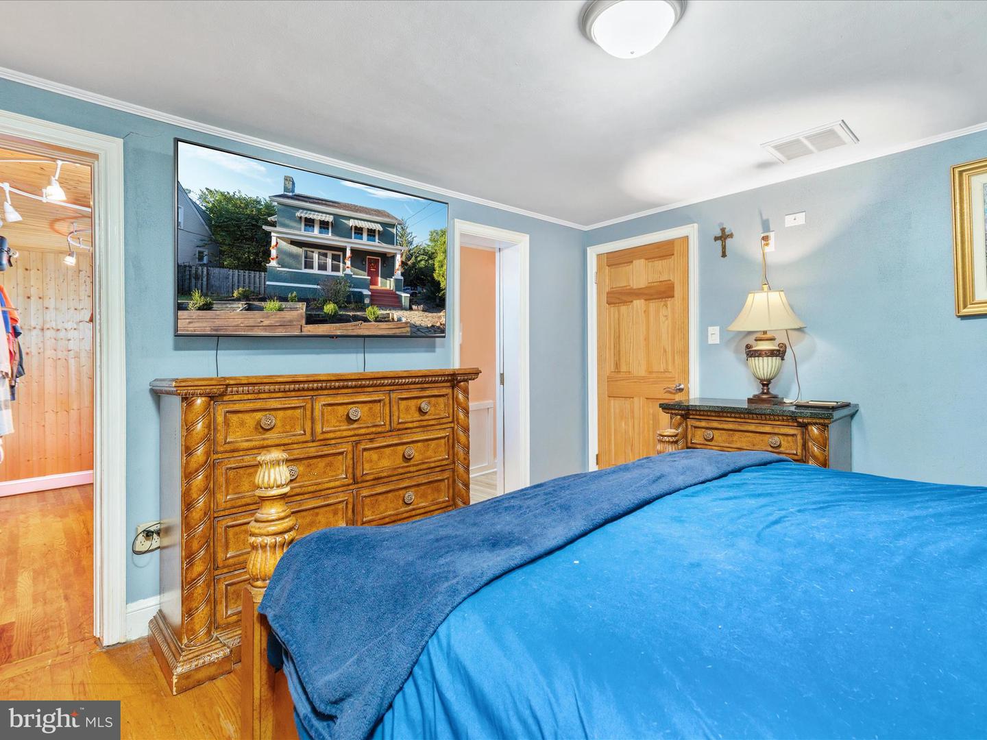 227 MILLER ST, WINCHESTER, Virginia 22601, 4 Bedrooms Bedrooms, ,4 BathroomsBathrooms,Residential,For sale,227 MILLER ST,VAWI2009194 MLS # VAWI2009194