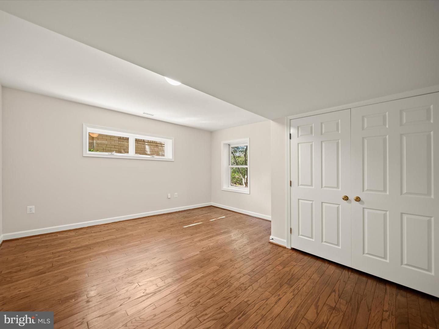 4700 FOXHALL CRES NW, WASHINGTON, District Of Columbia 20007, 4 Bedrooms Bedrooms, ,4 BathroomsBathrooms,Residential,For sale,4700 FOXHALL CRES NW,DCDC2225796 MLS # DCDC2225796