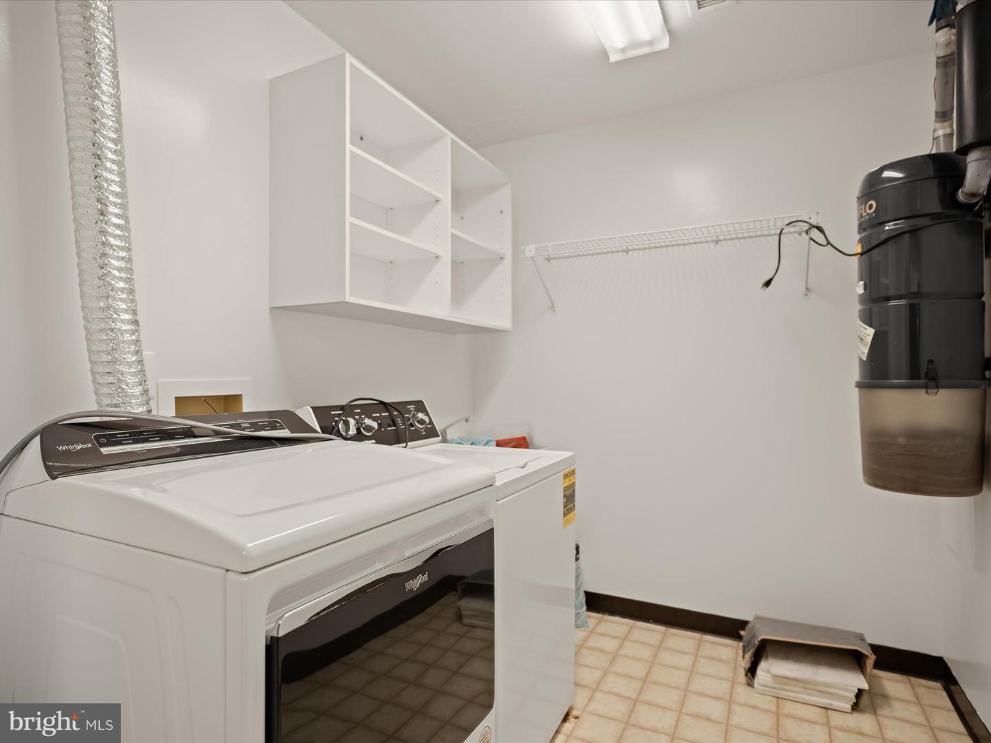 4700 FOXHALL CRES NW, WASHINGTON, District Of Columbia 20007, 4 Bedrooms Bedrooms, ,4 BathroomsBathrooms,Residential,For sale,4700 FOXHALL CRES NW,DCDC2225796 MLS # DCDC2225796