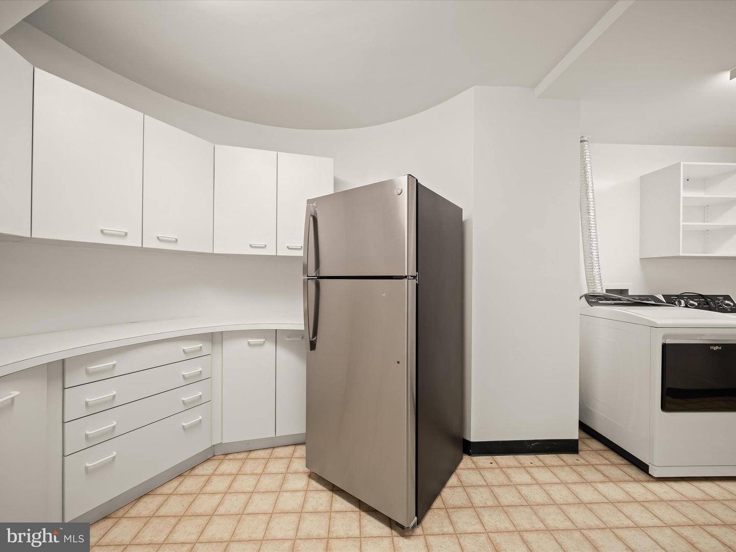4700 FOXHALL CRES NW, WASHINGTON, District Of Columbia 20007, 4 Bedrooms Bedrooms, ,4 BathroomsBathrooms,Residential,For sale,4700 FOXHALL CRES NW,DCDC2225796 MLS # DCDC2225796