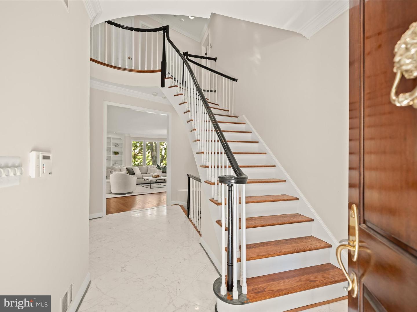 4700 FOXHALL CRES NW, WASHINGTON, District Of Columbia 20007, 4 Bedrooms Bedrooms, ,4 BathroomsBathrooms,Residential,For sale,4700 FOXHALL CRES NW,DCDC2225796 MLS # DCDC2225796