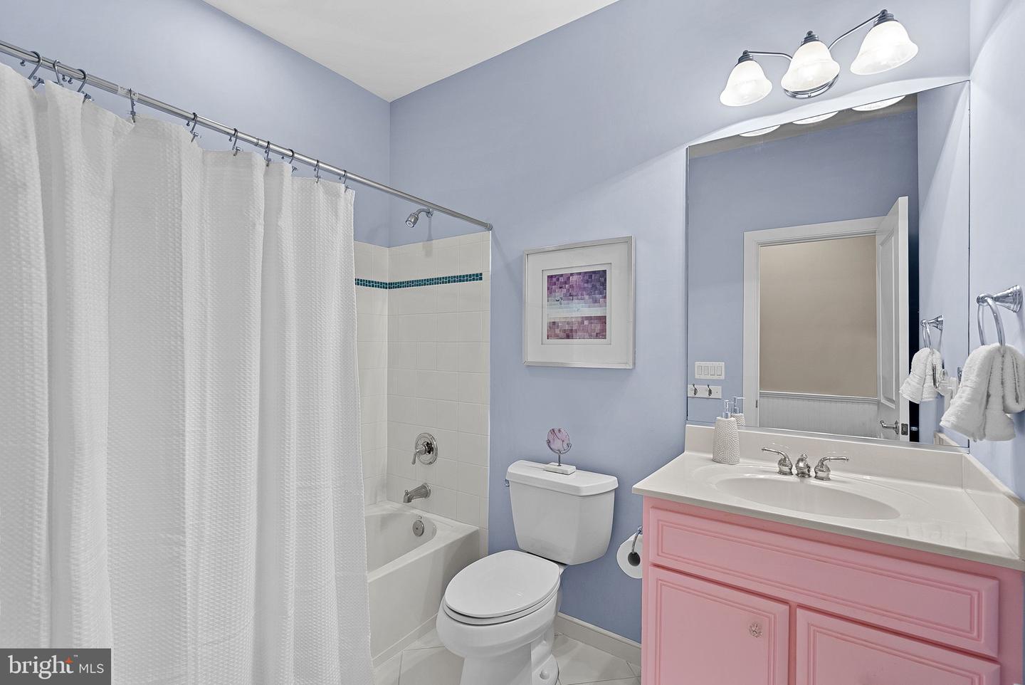 10 CROUCH ST, STERLING, Virginia 20165, 5 Bedrooms Bedrooms, ,4 BathroomsBathrooms,Residential,For sale,10 CROUCH ST,VALO2108384 MLS # VALO2108384