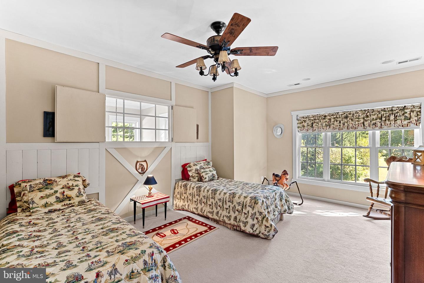 10 CROUCH ST, STERLING, Virginia 20165, 5 Bedrooms Bedrooms, ,4 BathroomsBathrooms,Residential,For sale,10 CROUCH ST,VALO2108384 MLS # VALO2108384