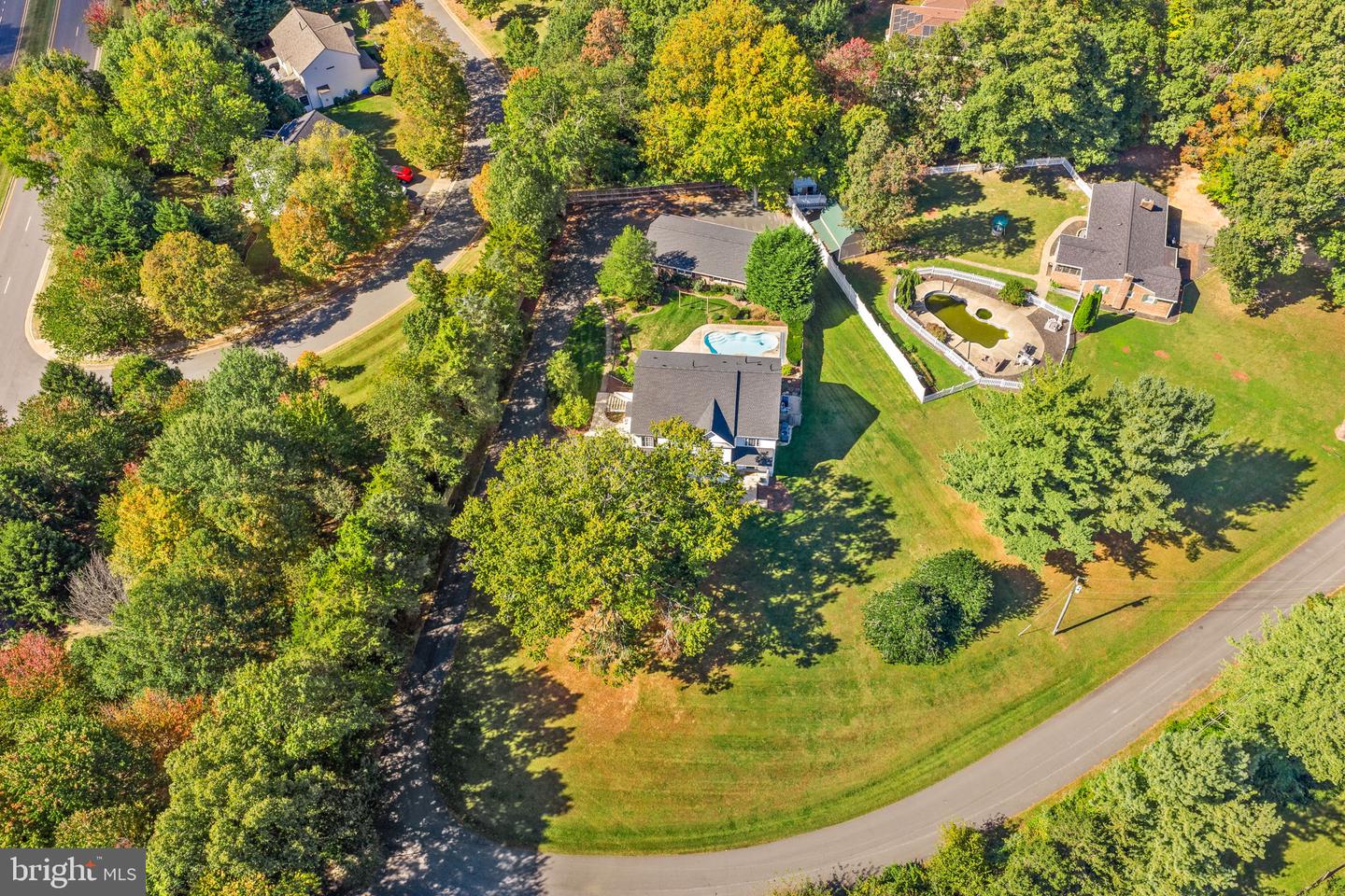 10 CROUCH ST, STERLING, Virginia 20165, 5 Bedrooms Bedrooms, ,4 BathroomsBathrooms,Residential,For sale,10 CROUCH ST,VALO2108384 MLS # VALO2108384