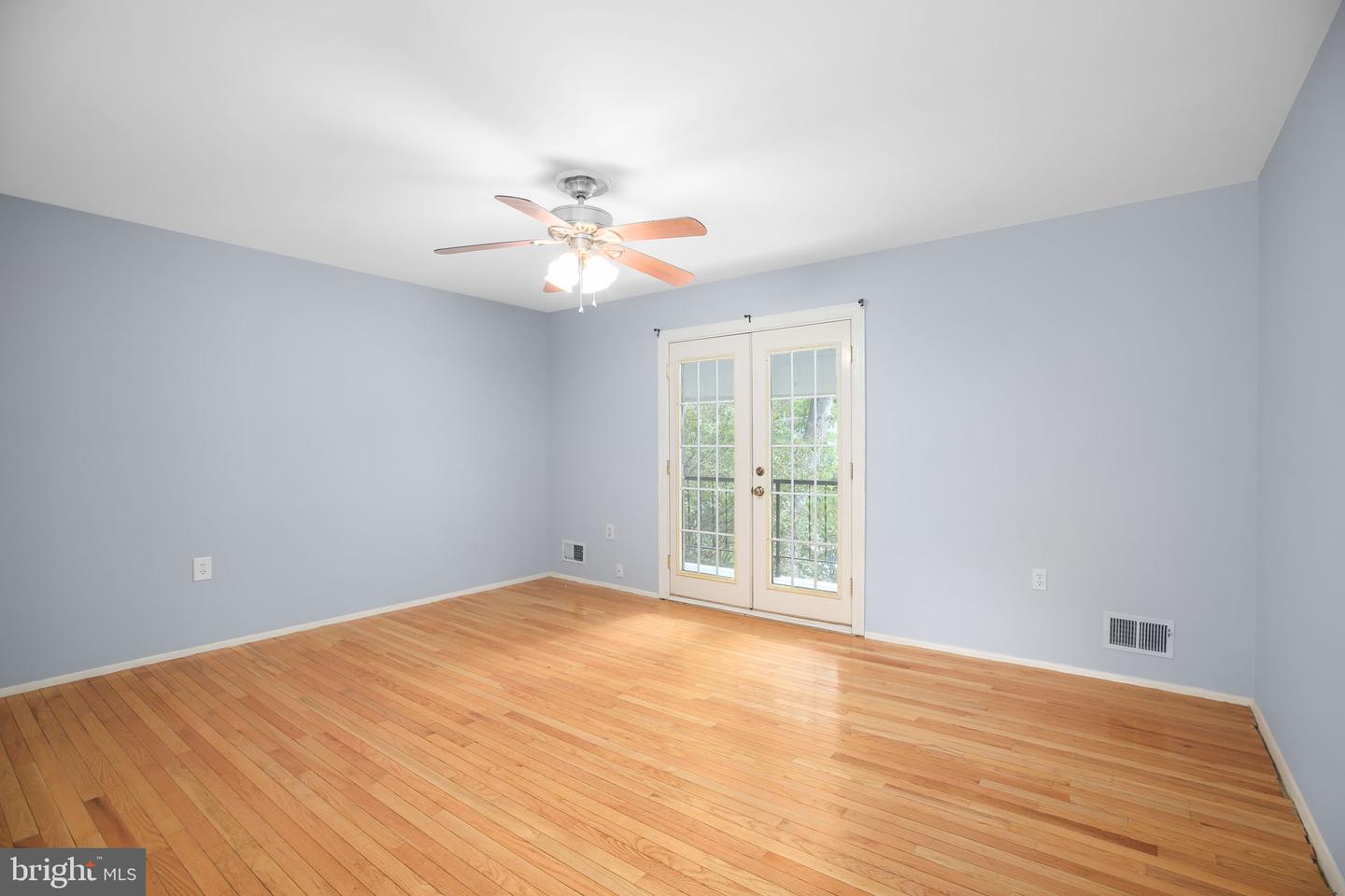 19007 RED OAK LN, TRIANGLE, Virginia 22172, 4 Bedrooms Bedrooms, ,2 BathroomsBathrooms,Residential,For sale,19007 RED OAK LN,VAPW2105436 MLS # VAPW2105436 19007 RED OAK LN, TRIANGLE, Virginia 22172, 4 Bedrooms Bedrooms, ,2 BathroomsBathrooms,Residential,For sale,19007 RED OAK LN,VAPW2105436 MLS # VAPW2105436