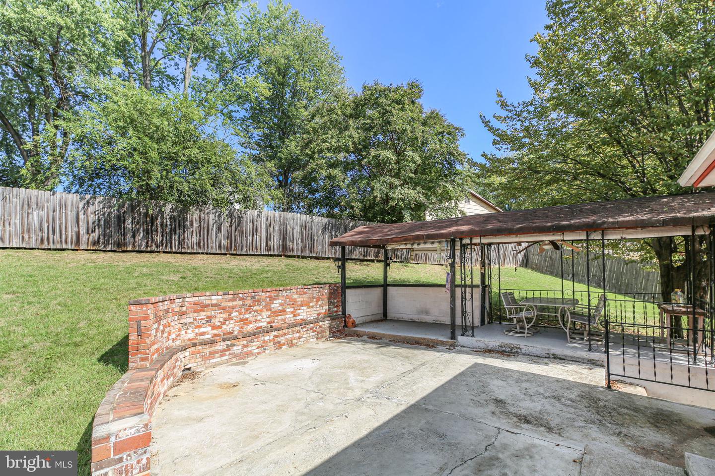 19007 RED OAK LN, TRIANGLE, Virginia 22172, 4 Bedrooms Bedrooms, ,2 BathroomsBathrooms,Residential,For sale,19007 RED OAK LN,VAPW2105436 MLS # VAPW2105436 19007 RED OAK LN, TRIANGLE, Virginia 22172, 4 Bedrooms Bedrooms, ,2 BathroomsBathrooms,Residential,For sale,19007 RED OAK LN,VAPW2105436 MLS # VAPW2105436