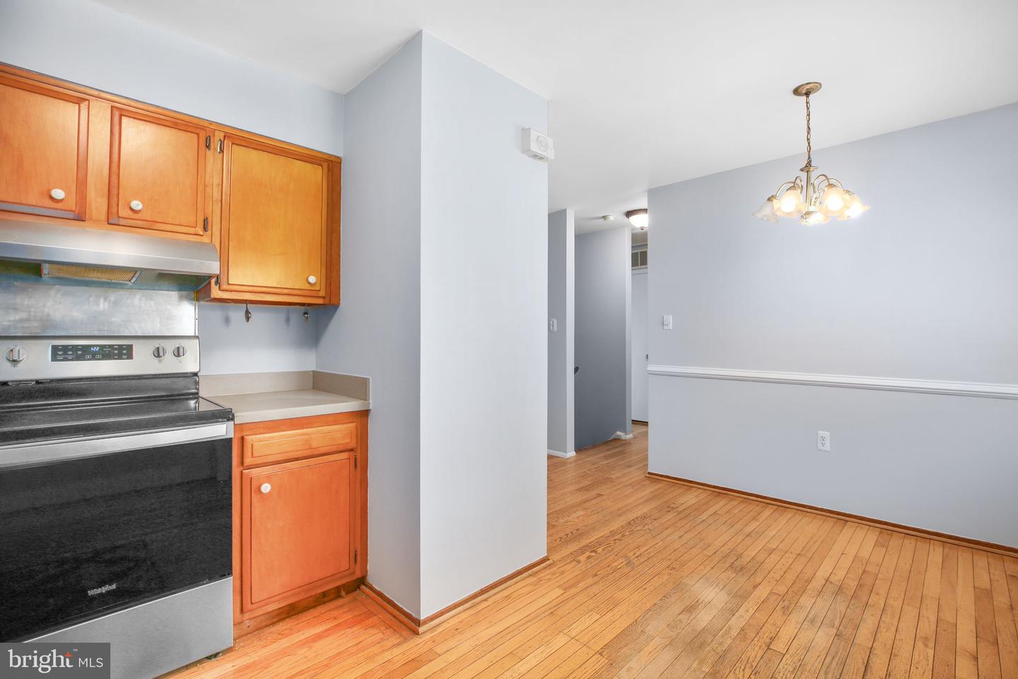 19007 RED OAK LN, TRIANGLE, Virginia 22172, 4 Bedrooms Bedrooms, ,2 BathroomsBathrooms,Residential,For sale,19007 RED OAK LN,VAPW2105436 MLS # VAPW2105436 19007 RED OAK LN, TRIANGLE, Virginia 22172, 4 Bedrooms Bedrooms, ,2 BathroomsBathrooms,Residential,For sale,19007 RED OAK LN,VAPW2105436 MLS # VAPW2105436