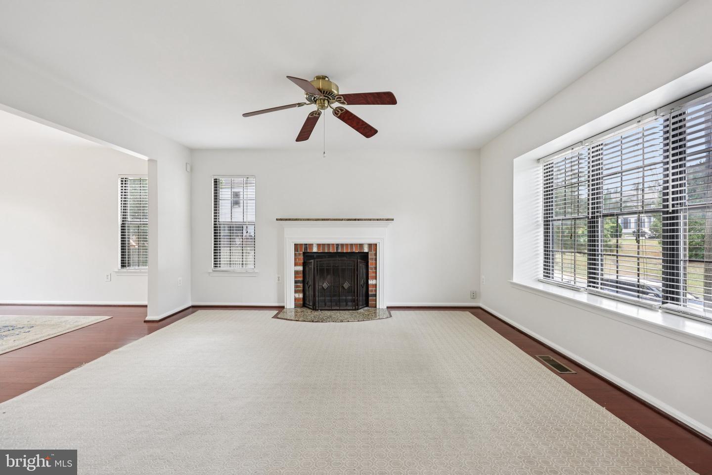2 BERKELEY CT, STERLING, Virginia 20165, 4 Bedrooms Bedrooms, ,2 BathroomsBathrooms,Residential,For sale,2 BERKELEY CT,VALO2108396 MLS # VALO2108396