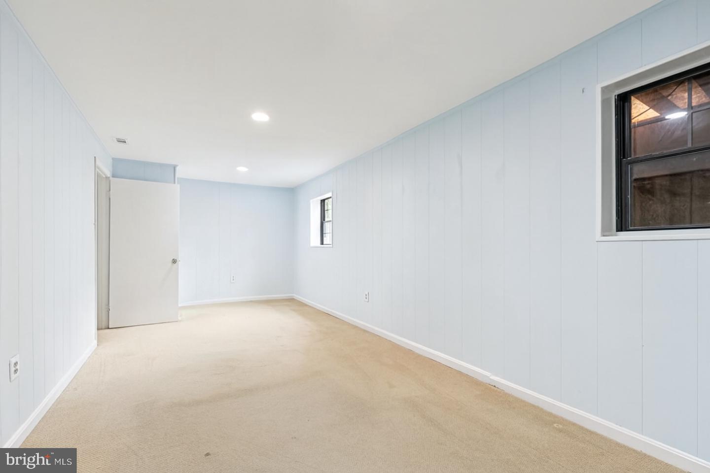 2 BERKELEY CT, STERLING, Virginia 20165, 4 Bedrooms Bedrooms, ,2 BathroomsBathrooms,Residential,For sale,2 BERKELEY CT,VALO2108396 MLS # VALO2108396