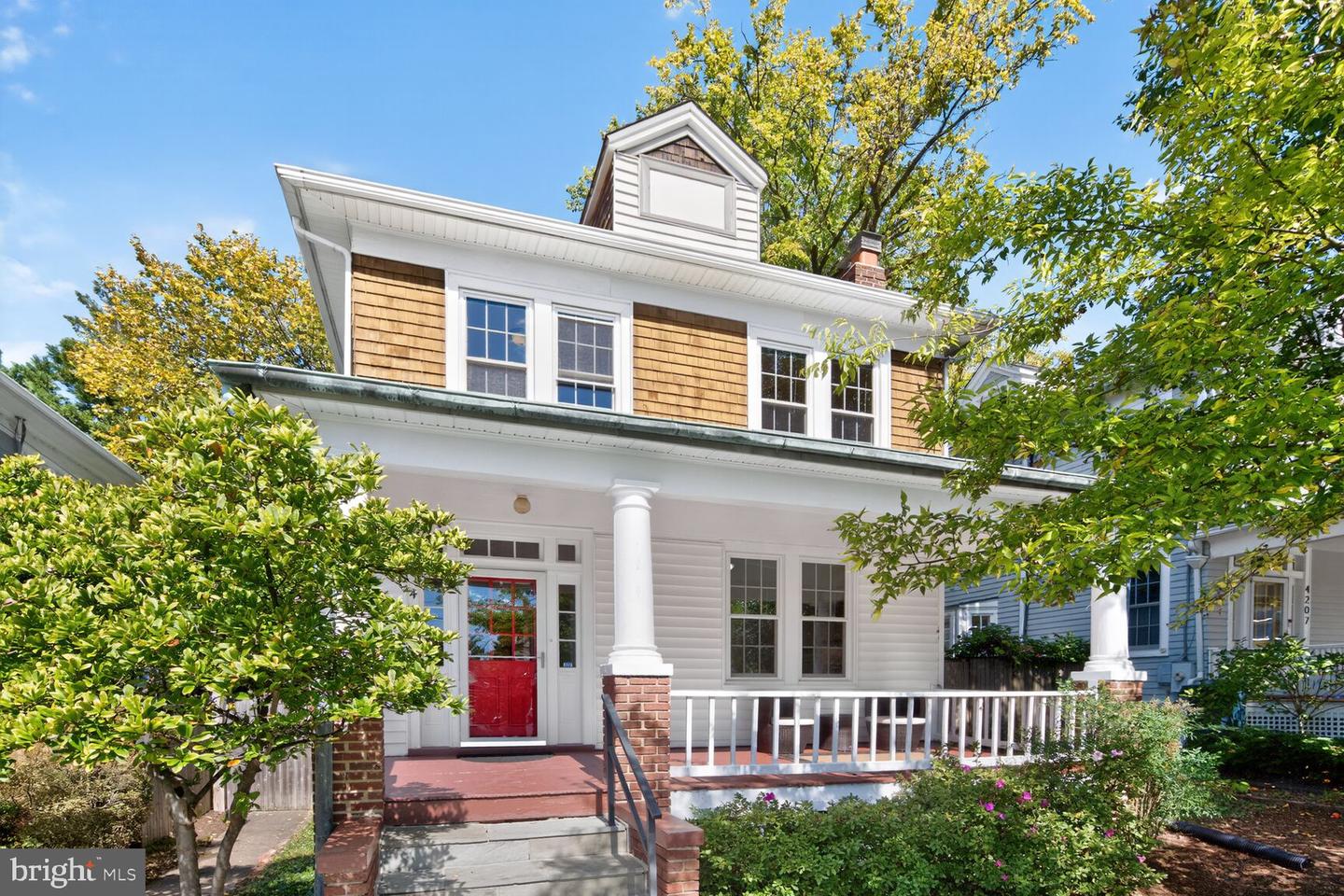 4209 ELLICOTT ST NW, WASHINGTON, District Of Columbia 20016, 3 Bedrooms Bedrooms, ,4 BathroomsBathrooms,Residential,For sale,4209 ELLICOTT ST NW,DCDC2225944 MLS # DCDC2225944
