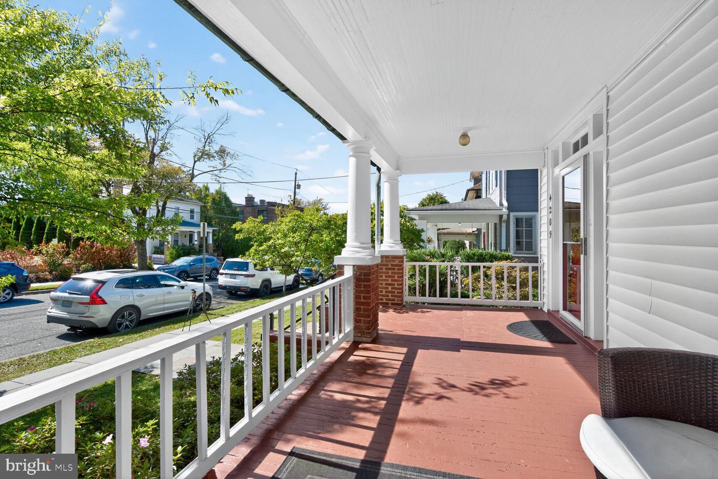4209 ELLICOTT ST NW, WASHINGTON, District Of Columbia 20016, 3 Bedrooms Bedrooms, ,4 BathroomsBathrooms,Residential,For sale,4209 ELLICOTT ST NW,DCDC2225944 MLS # DCDC2225944