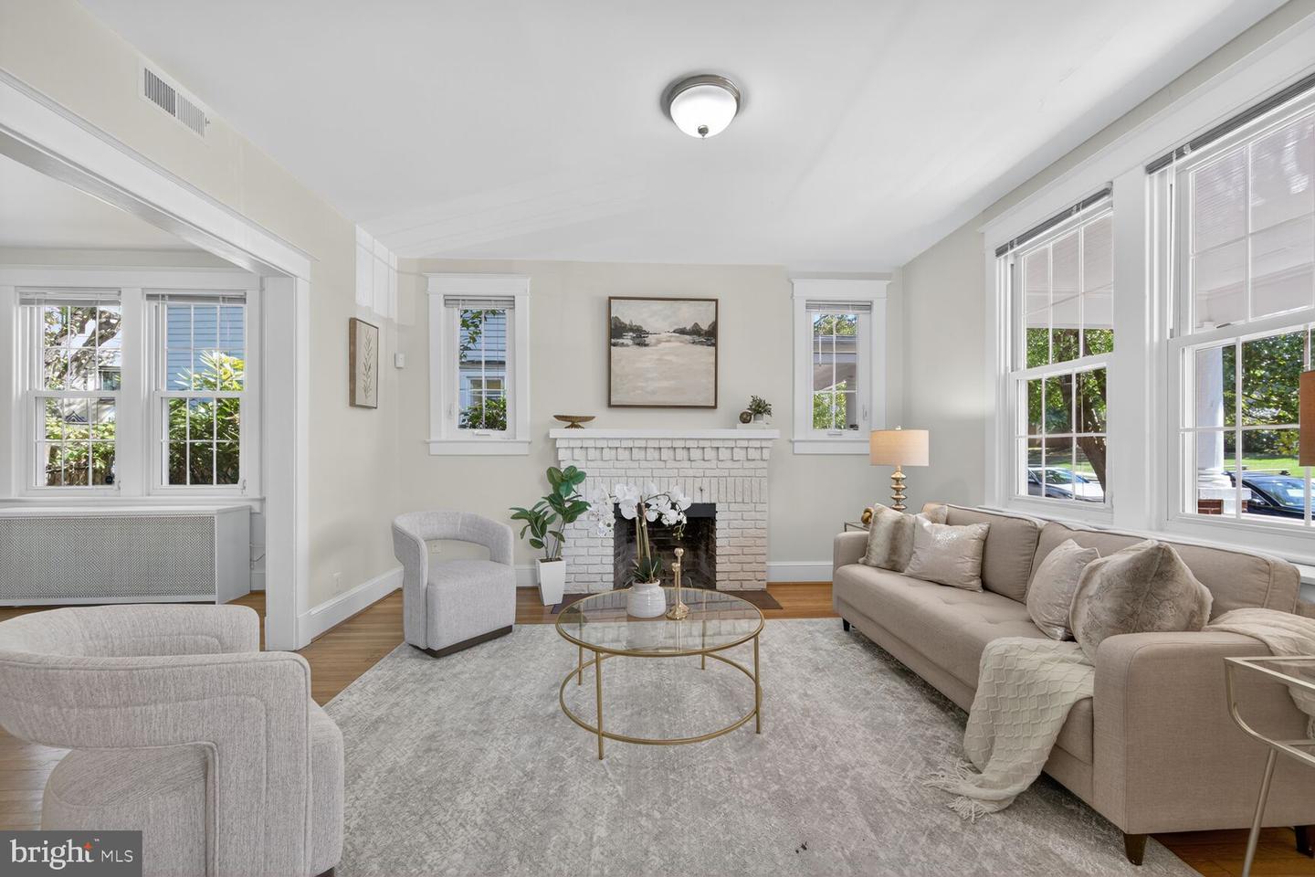 4209 ELLICOTT ST NW, WASHINGTON, District Of Columbia 20016, 3 Bedrooms Bedrooms, ,4 BathroomsBathrooms,Residential,For sale,4209 ELLICOTT ST NW,DCDC2225944 MLS # DCDC2225944