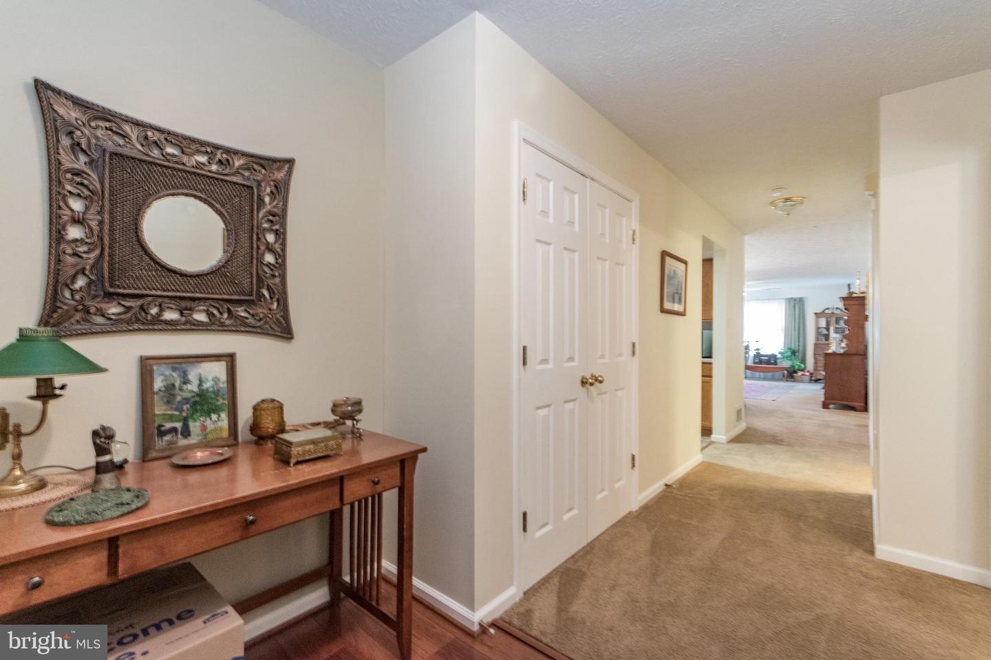 221 CRESTWOOD LN, WINCHESTER, Virginia 22602, 2 Bedrooms Bedrooms, ,2 BathroomsBathrooms,Residential,For sale,221 CRESTWOOD LN,VAFV2037270 MLS # VAFV2037270