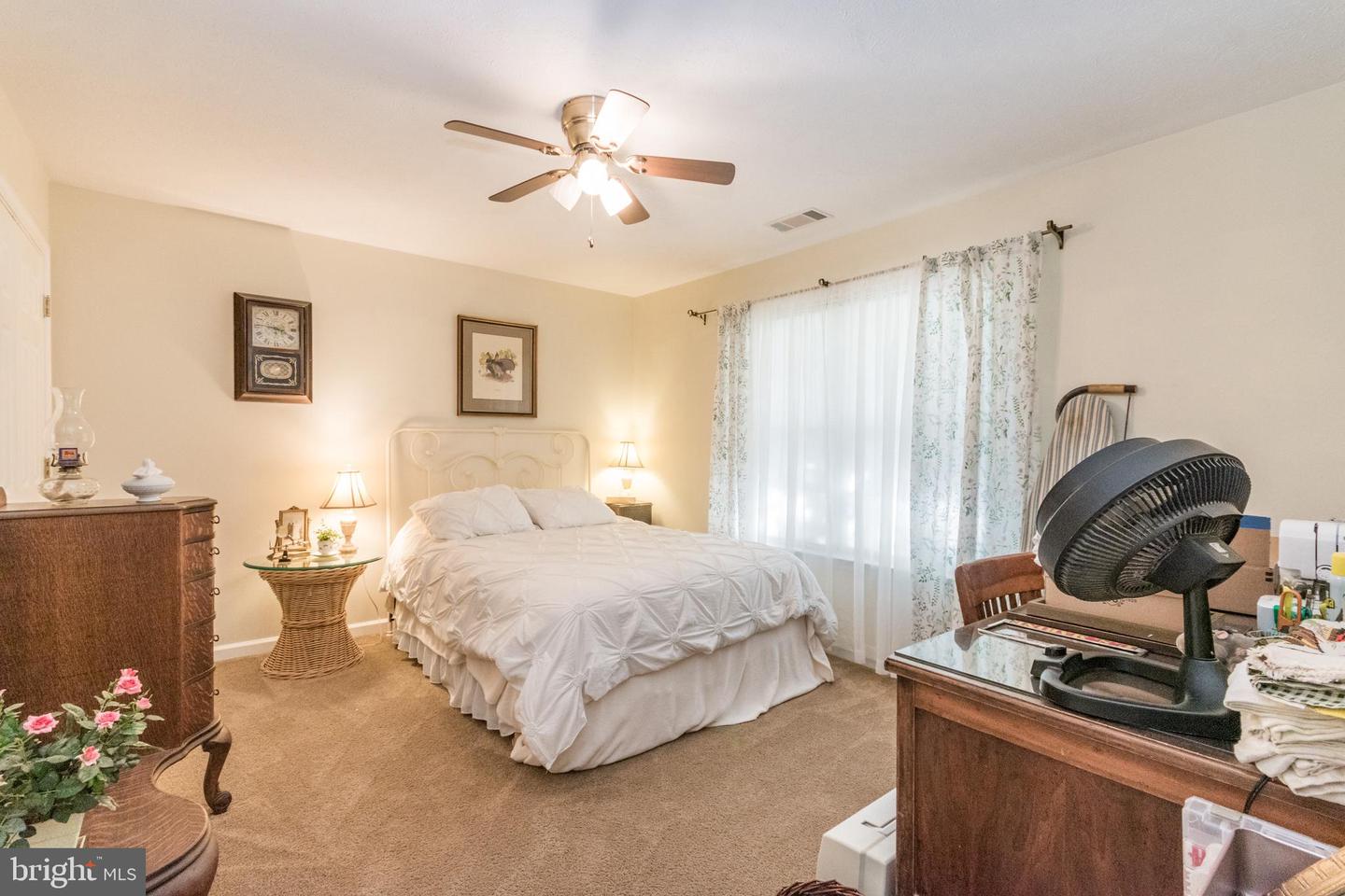 221 CRESTWOOD LN, WINCHESTER, Virginia 22602, 2 Bedrooms Bedrooms, ,2 BathroomsBathrooms,Residential,For sale,221 CRESTWOOD LN,VAFV2037270 MLS # VAFV2037270