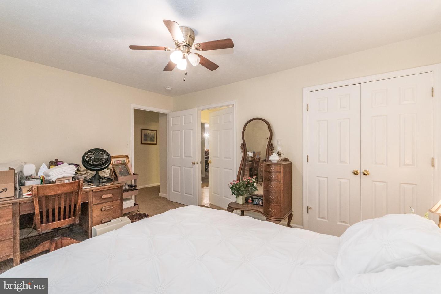 221 CRESTWOOD LN, WINCHESTER, Virginia 22602, 2 Bedrooms Bedrooms, ,2 BathroomsBathrooms,Residential,For sale,221 CRESTWOOD LN,VAFV2037270 MLS # VAFV2037270