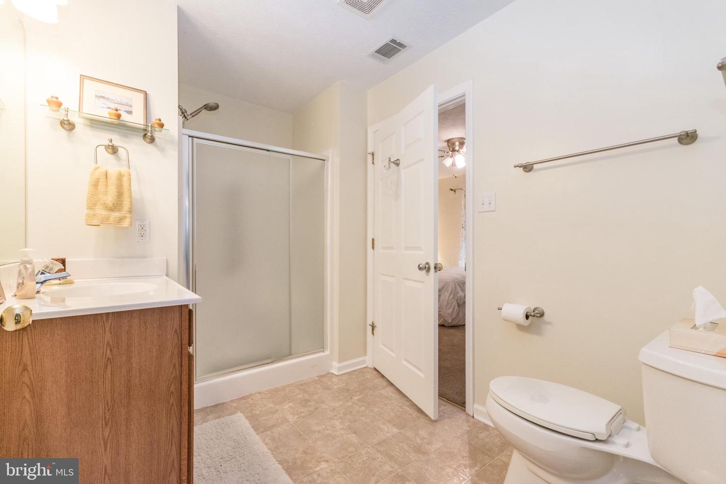 221 CRESTWOOD LN, WINCHESTER, Virginia 22602, 2 Bedrooms Bedrooms, ,2 BathroomsBathrooms,Residential,For sale,221 CRESTWOOD LN,VAFV2037270 MLS # VAFV2037270