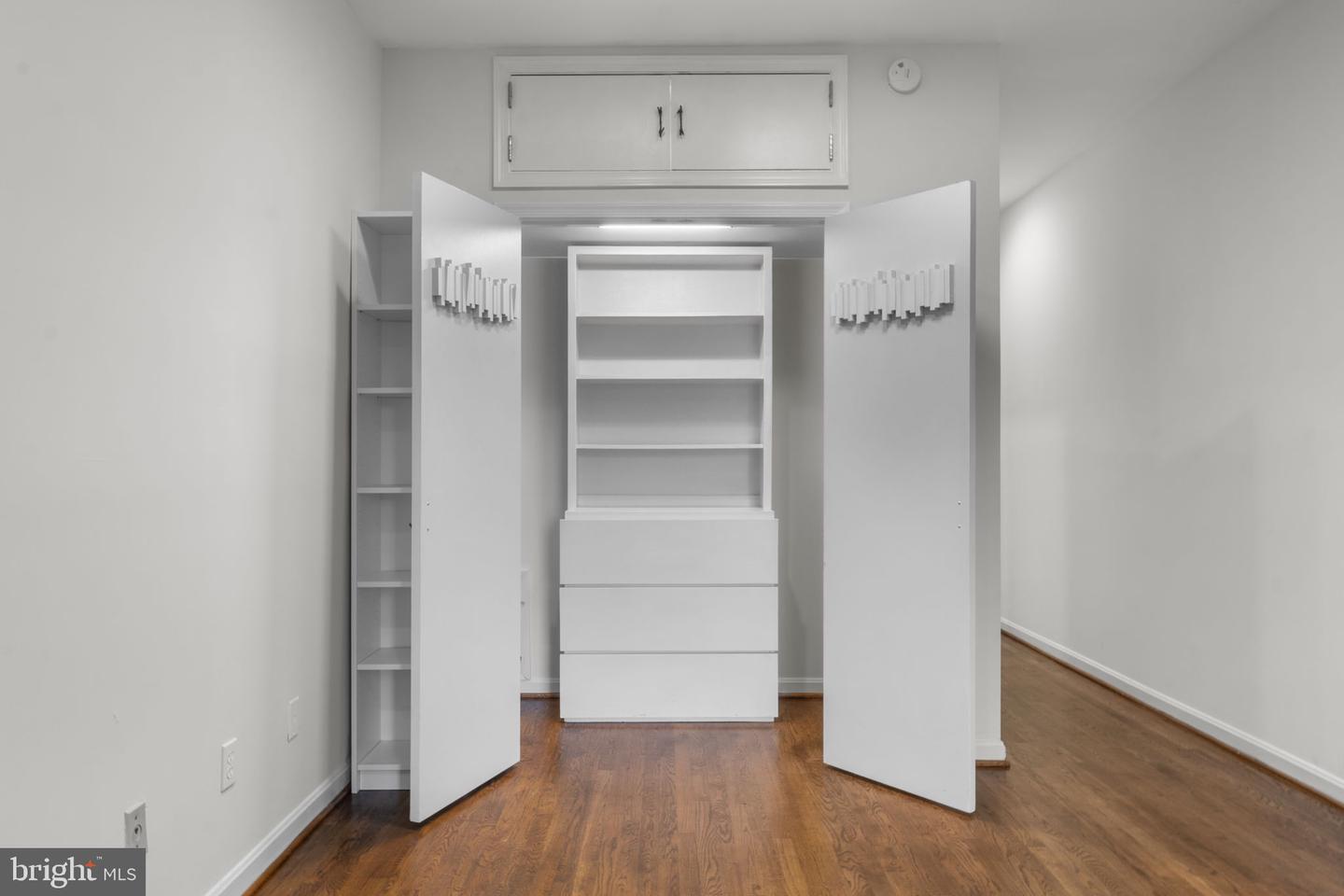 614 8TH ST NE, WASHINGTON, District Of Columbia 20002, 3 Bedrooms Bedrooms, ,2 BathroomsBathrooms,Residential,For sale,614 8TH ST NE,DCDC2225722 MLS # DCDC2225722