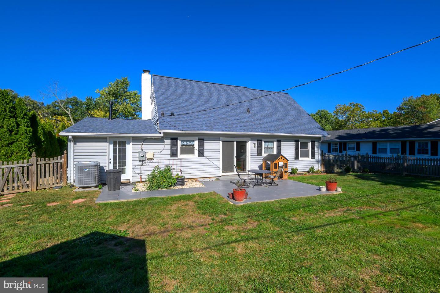 4111 MOUNT ECHO LN, FAIRFAX, Virginia 22033, 4 Bedrooms Bedrooms, ,2 BathroomsBathrooms,Residential,For sale,4111 MOUNT ECHO LN,VAFX2273286 MLS # VAFX2273286